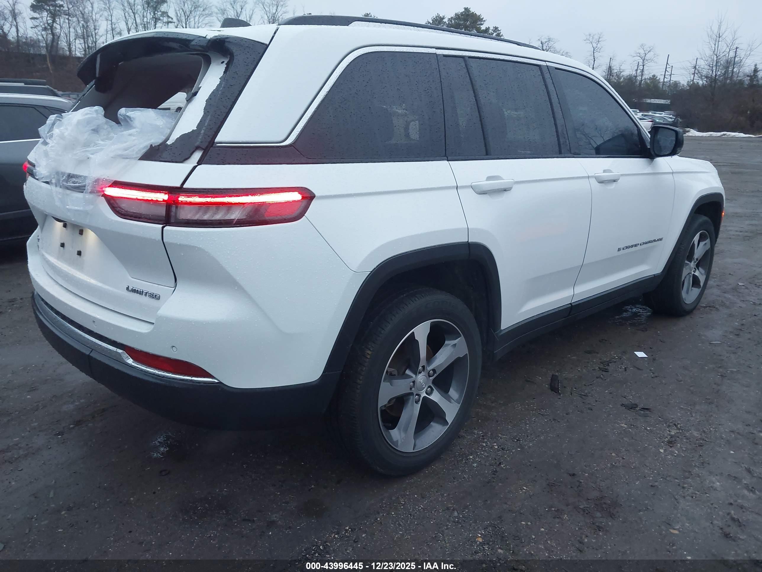 JEEP GRAND image 4