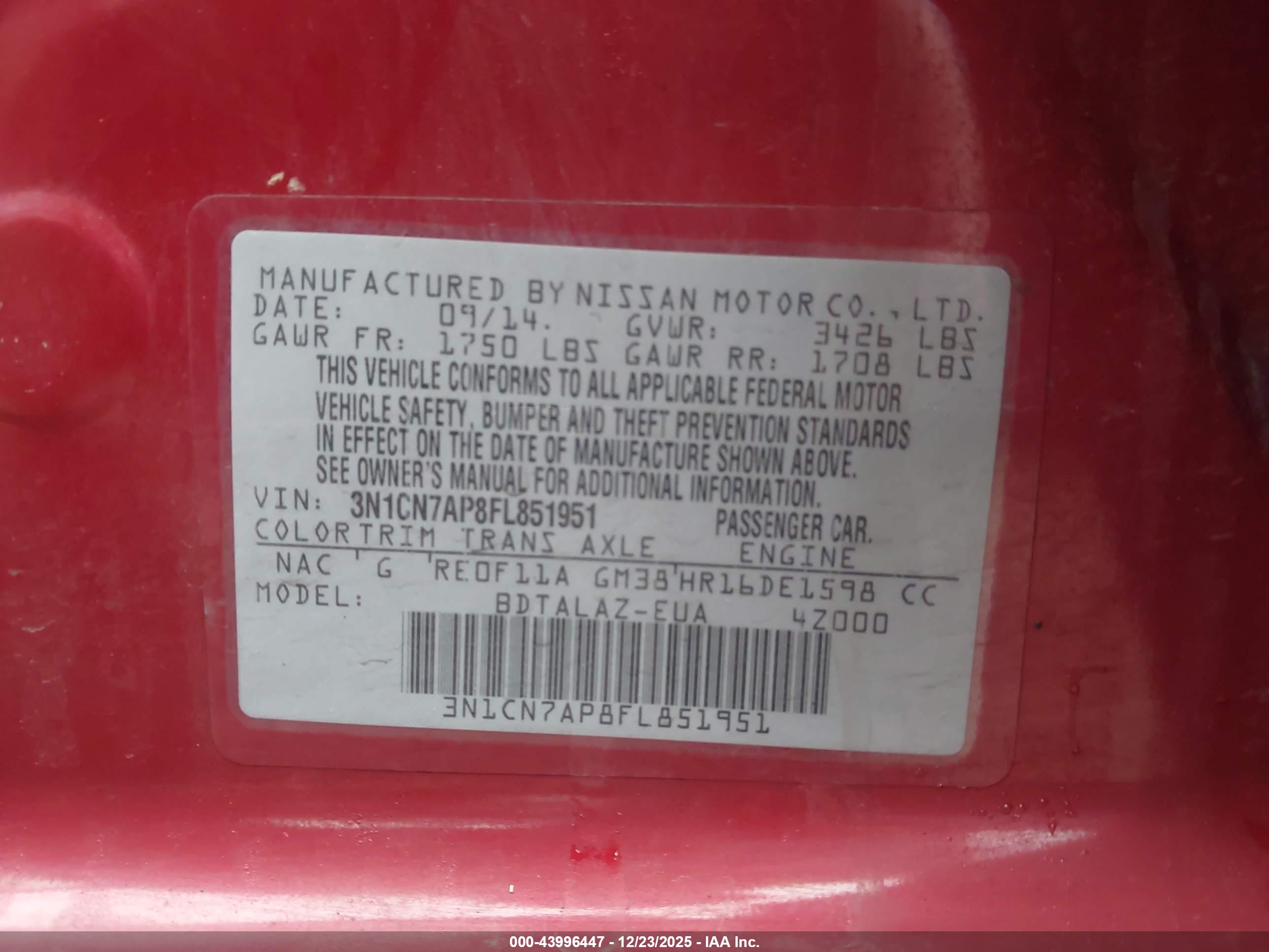 NISSAN VERSA image 9
