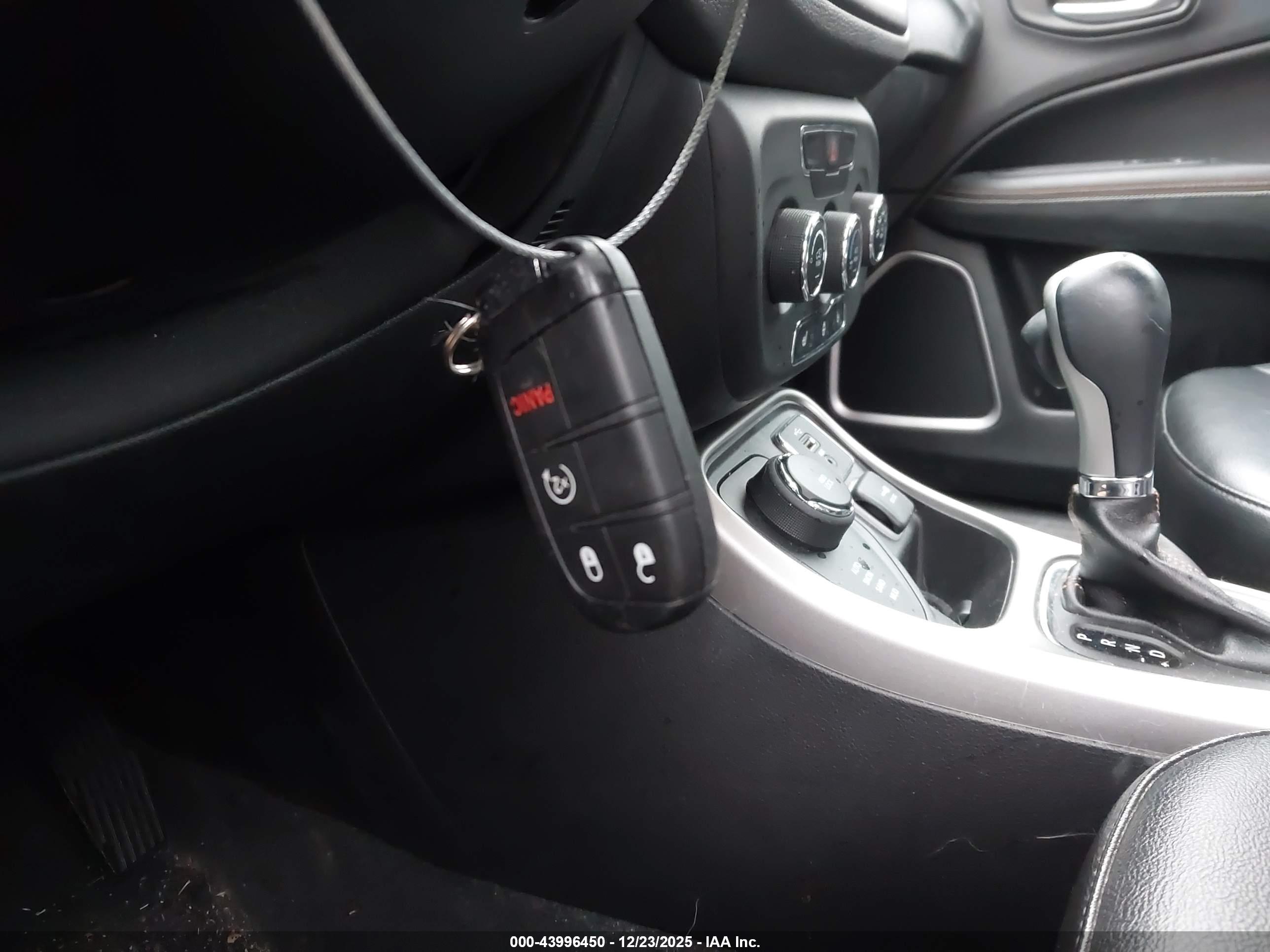 JEEP COMPASS image 11