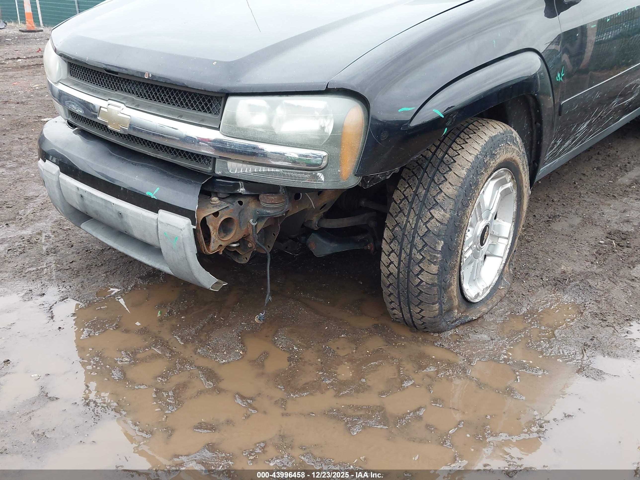 CHEVROLET TRAILBLAZER image 6