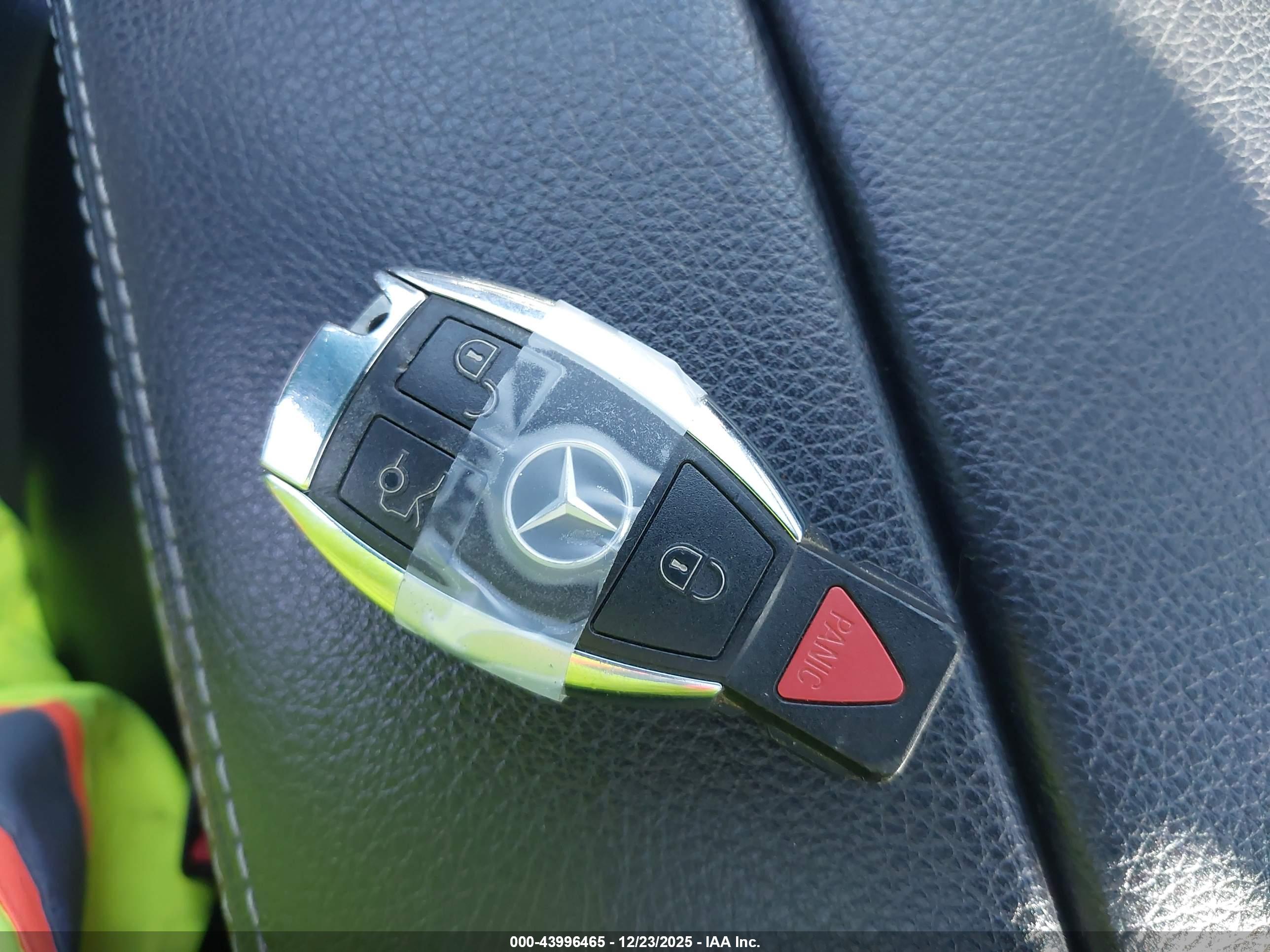 MERCEDES-BENZ C image 11