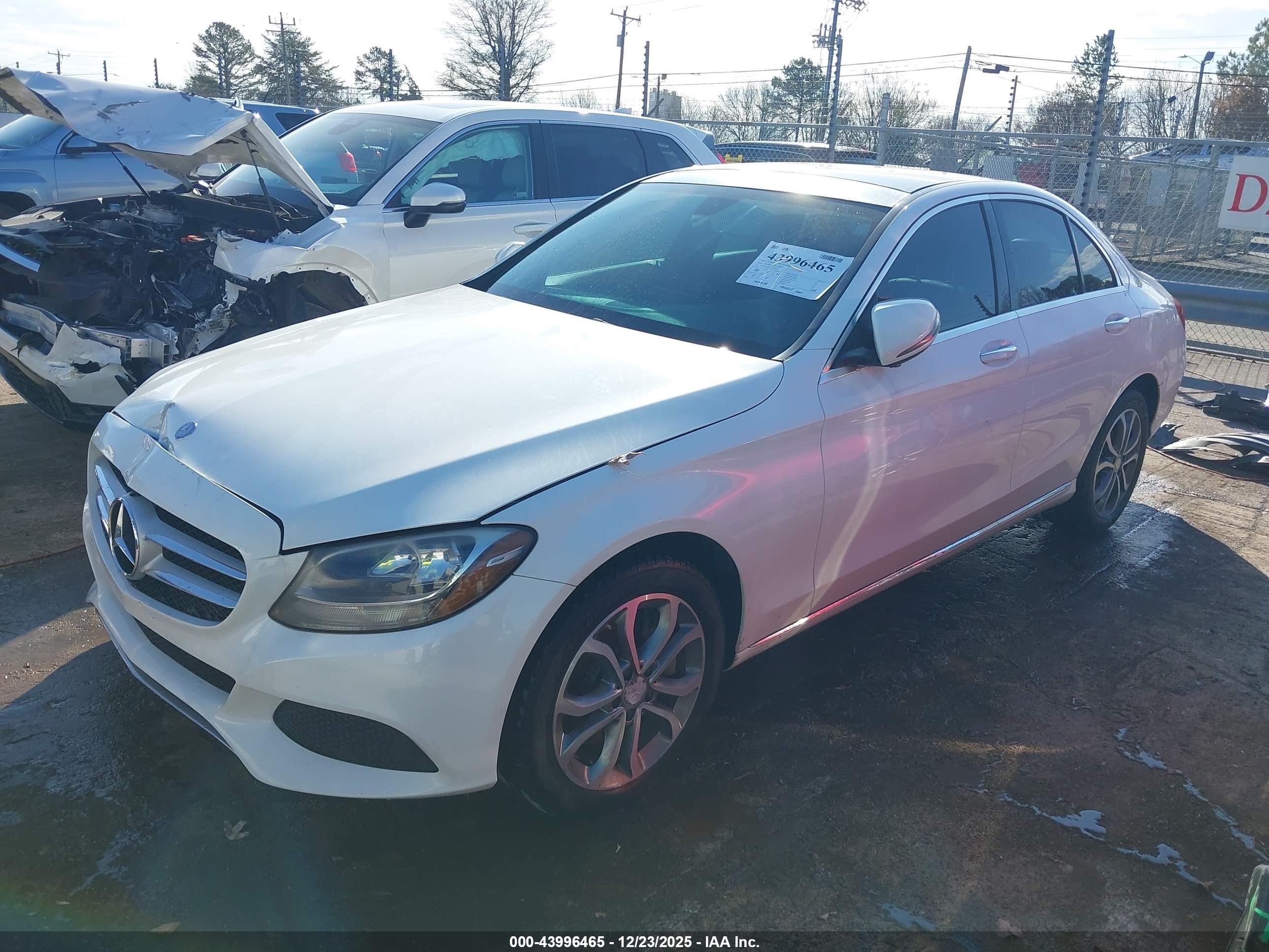 MERCEDES-BENZ C image 2