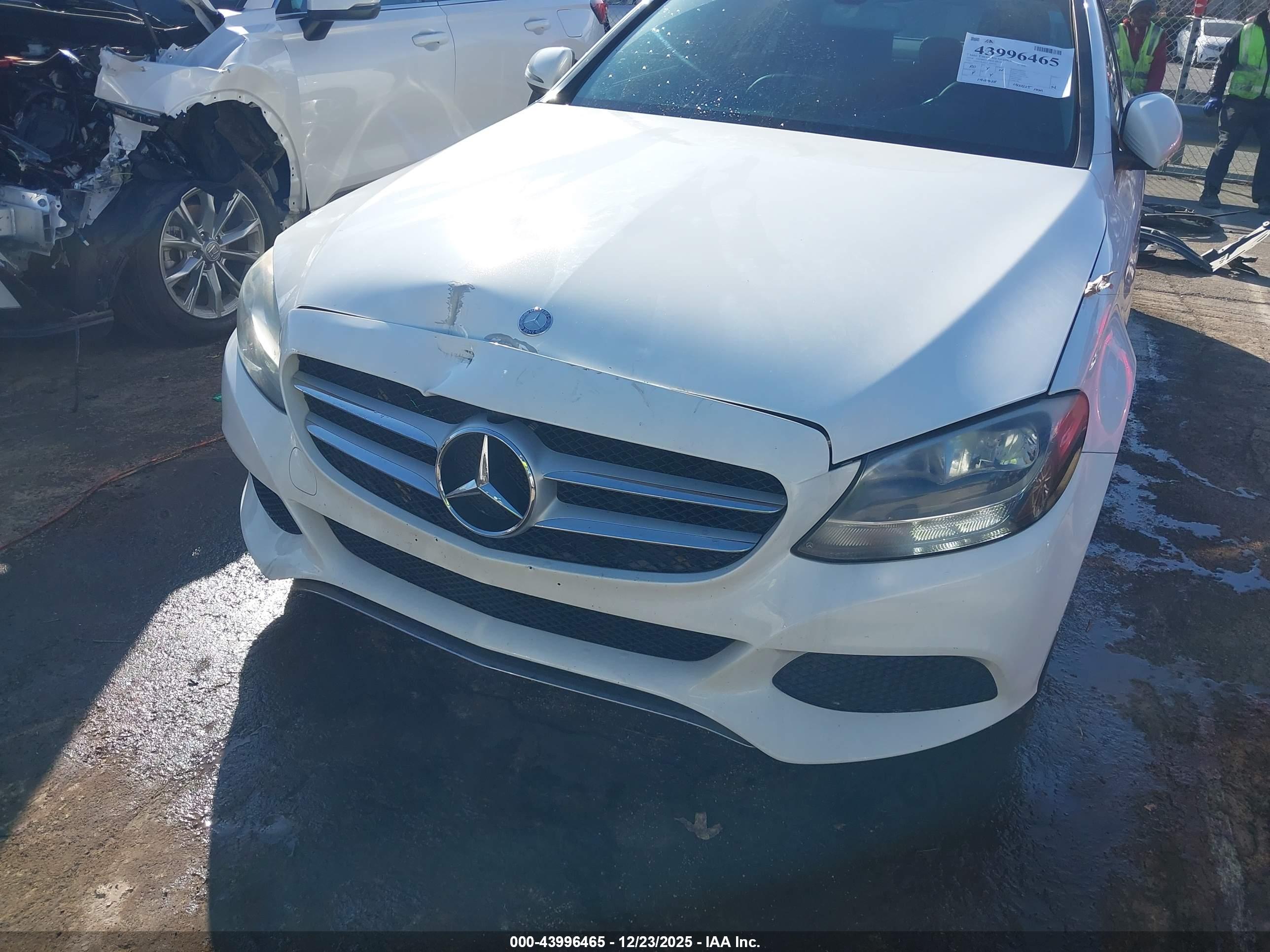 MERCEDES-BENZ C image 6