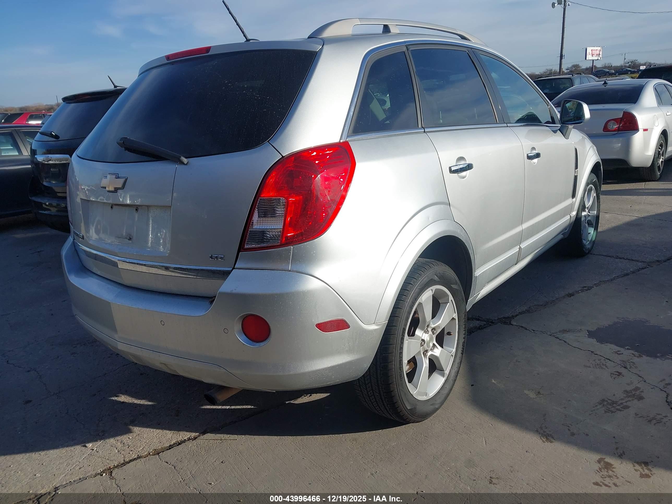 CHEVROLET CAPTIVA image 4