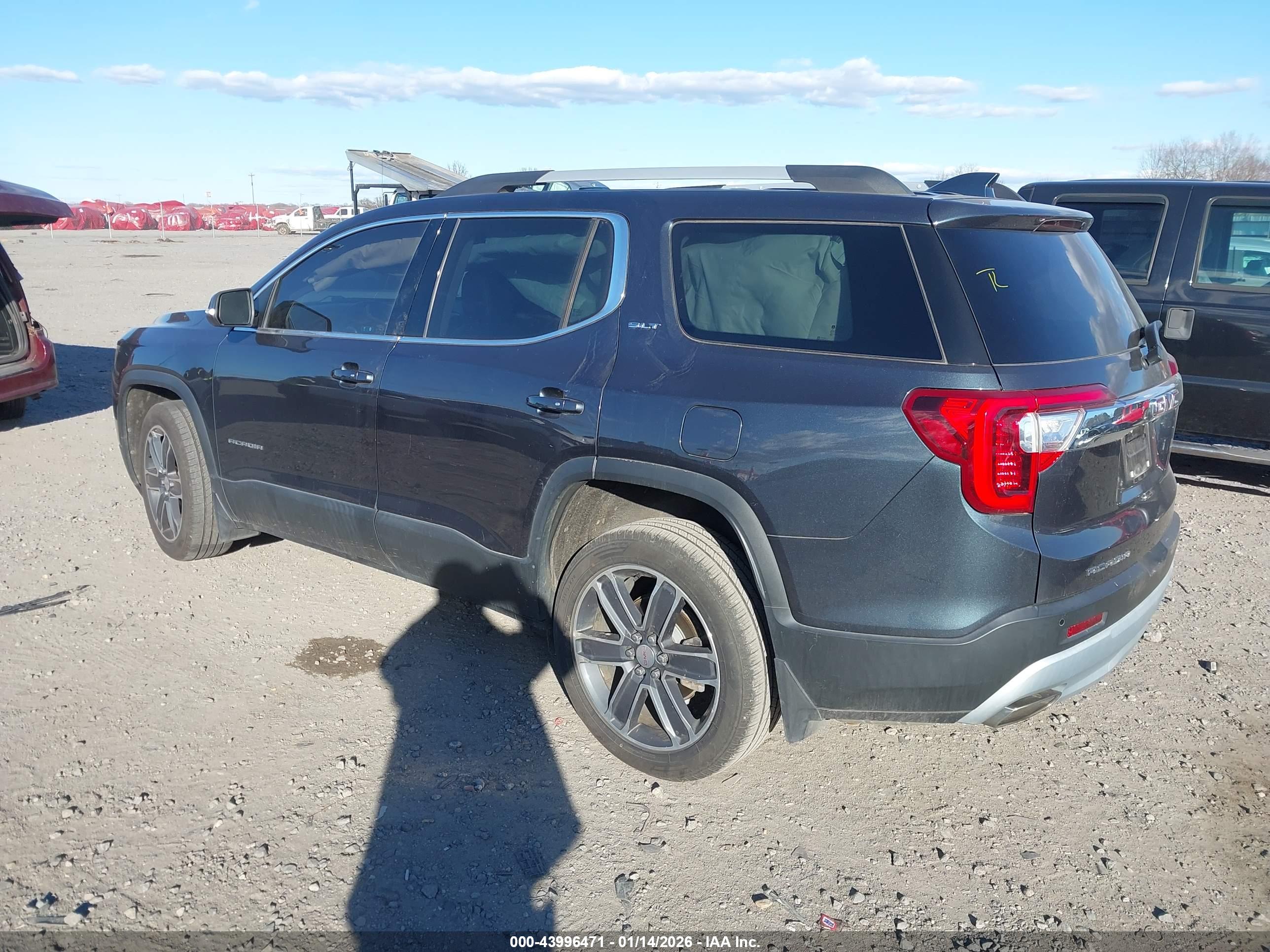 GMC ACADIA image 3