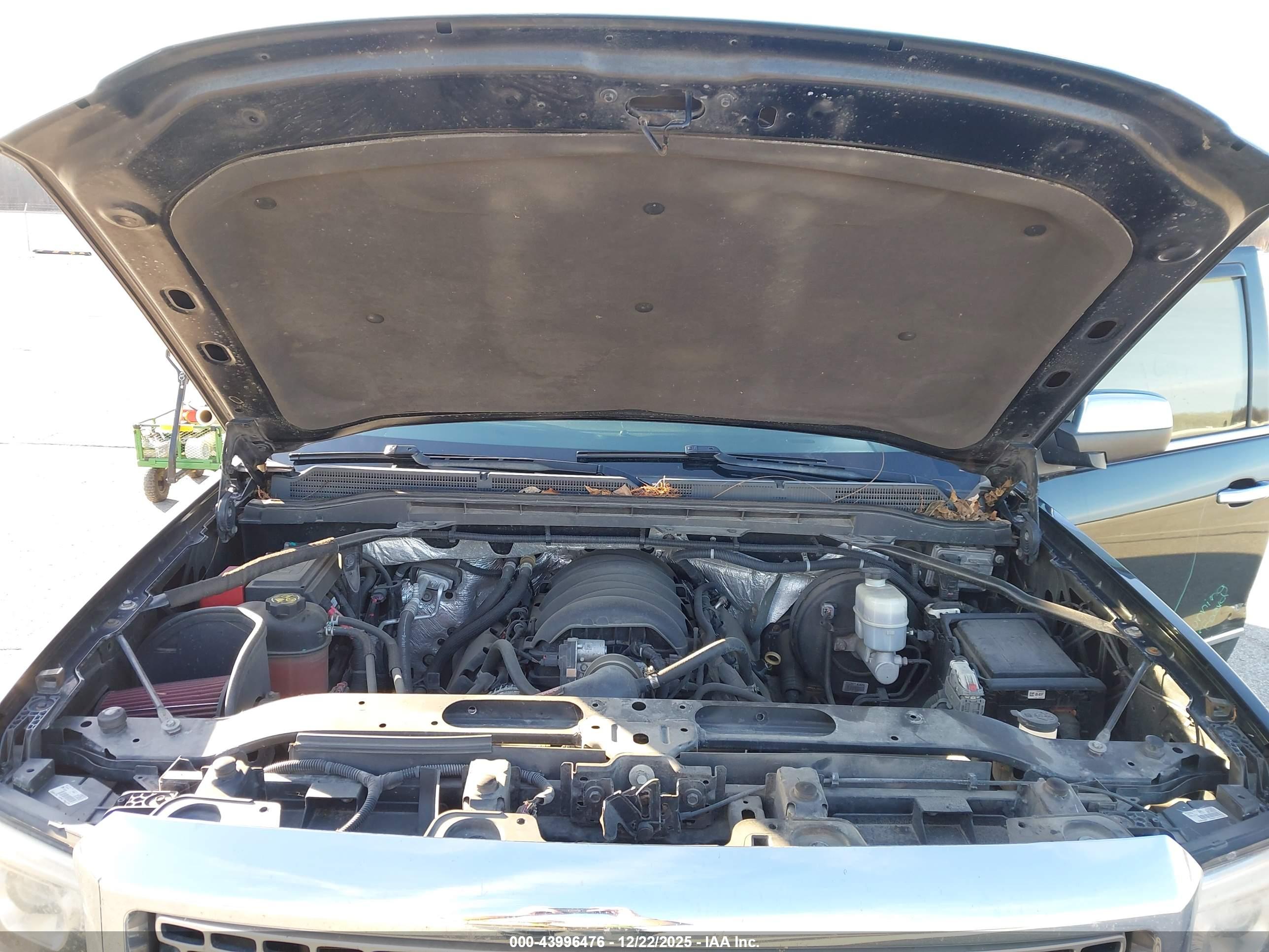 GMC SIERRA image 10