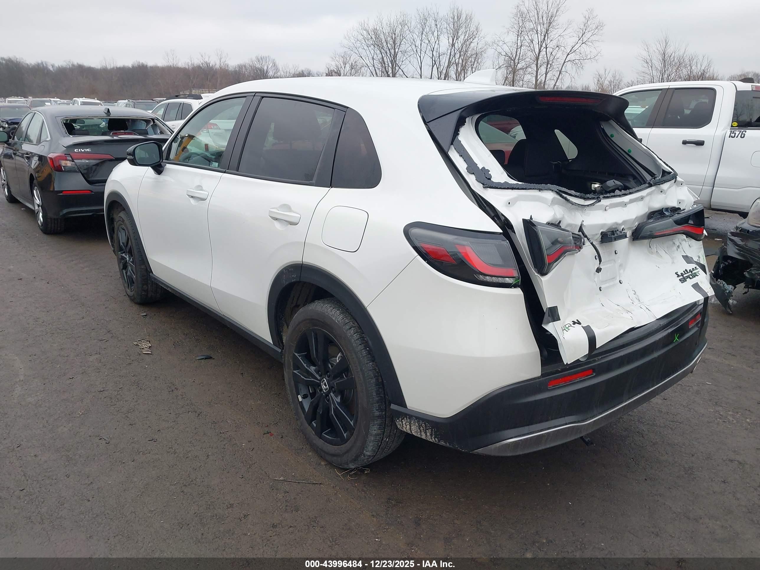 HONDA HR-V image 3