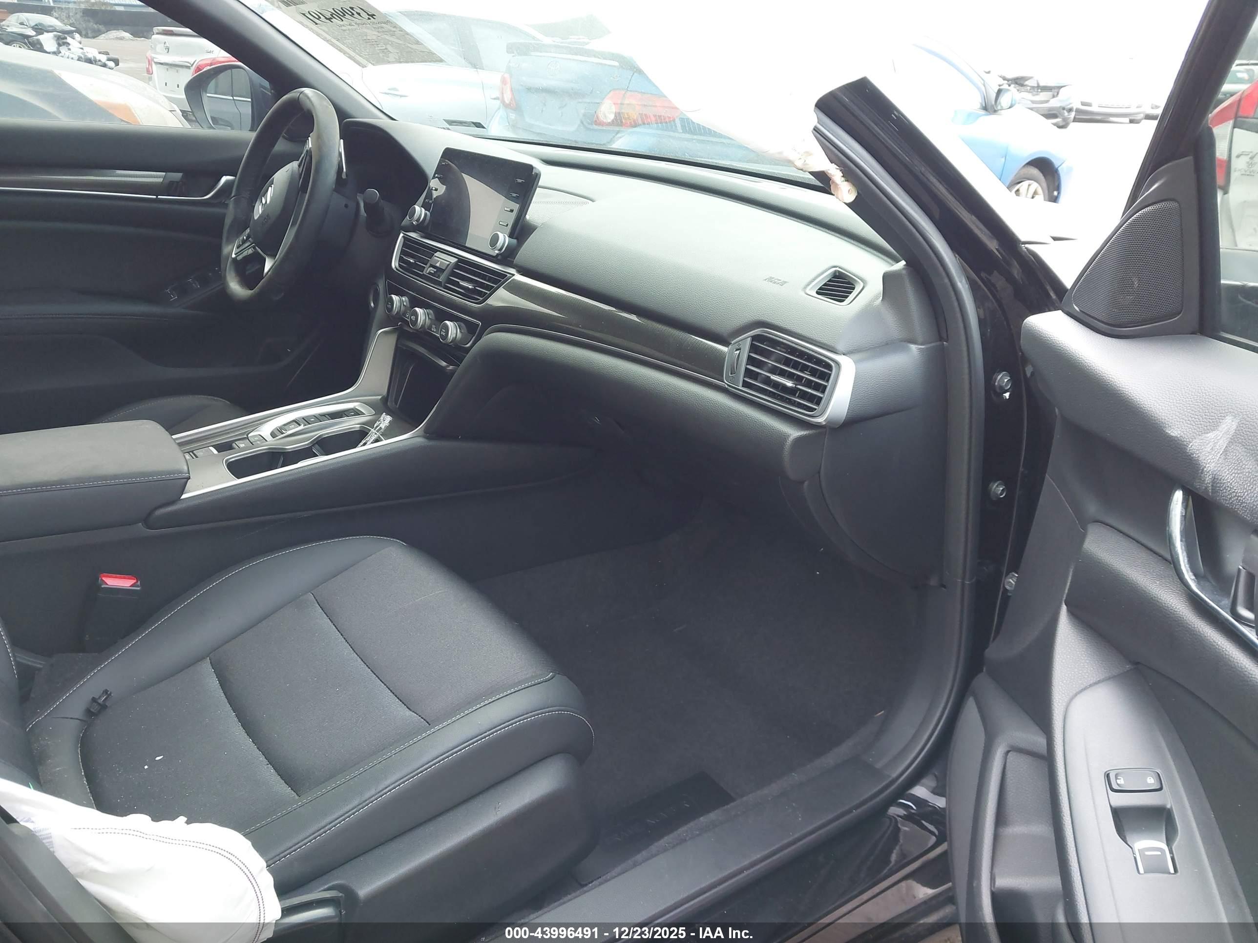 HONDA ACCORD image 5