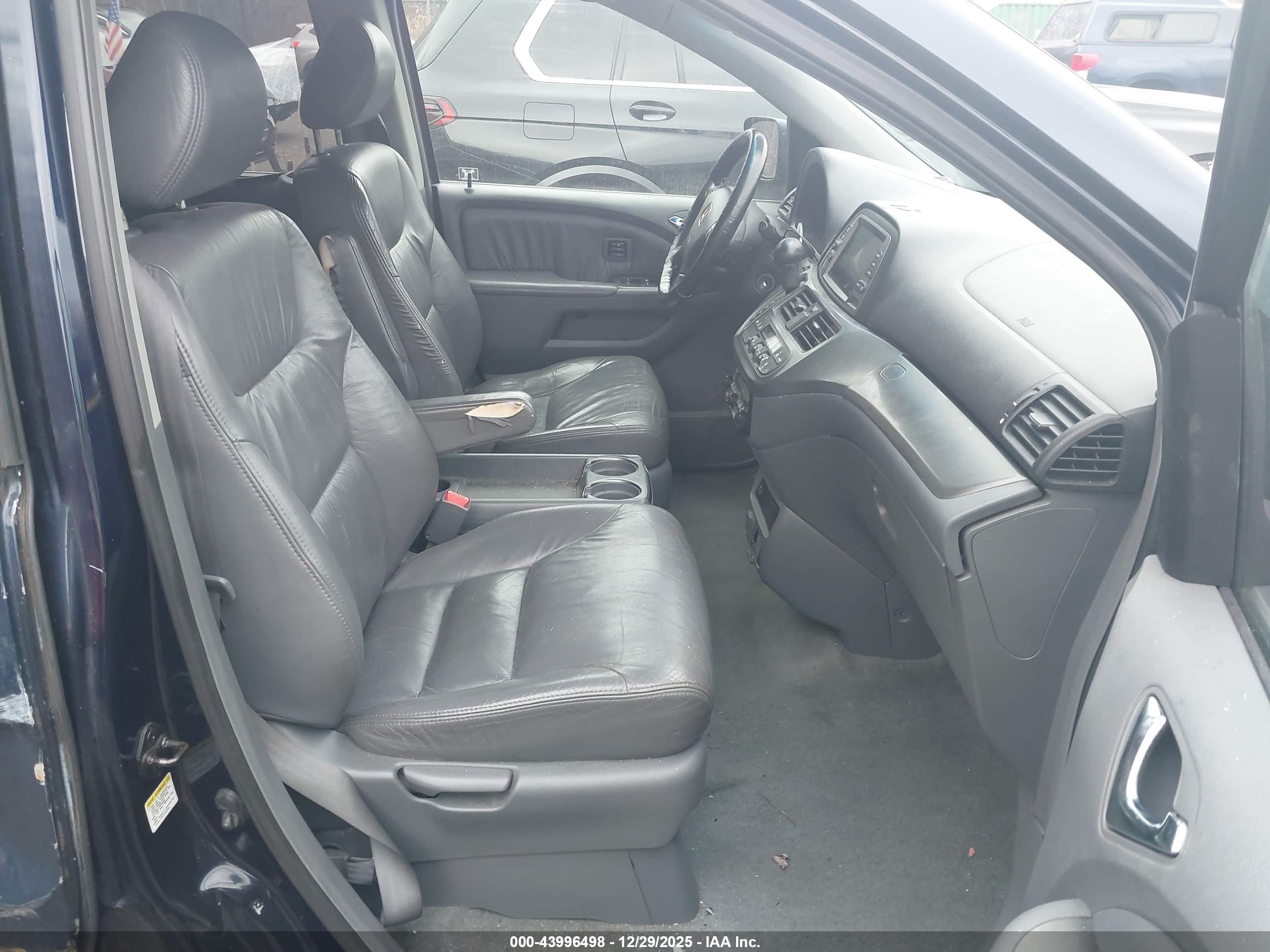 HONDA ODYSSEY image 5