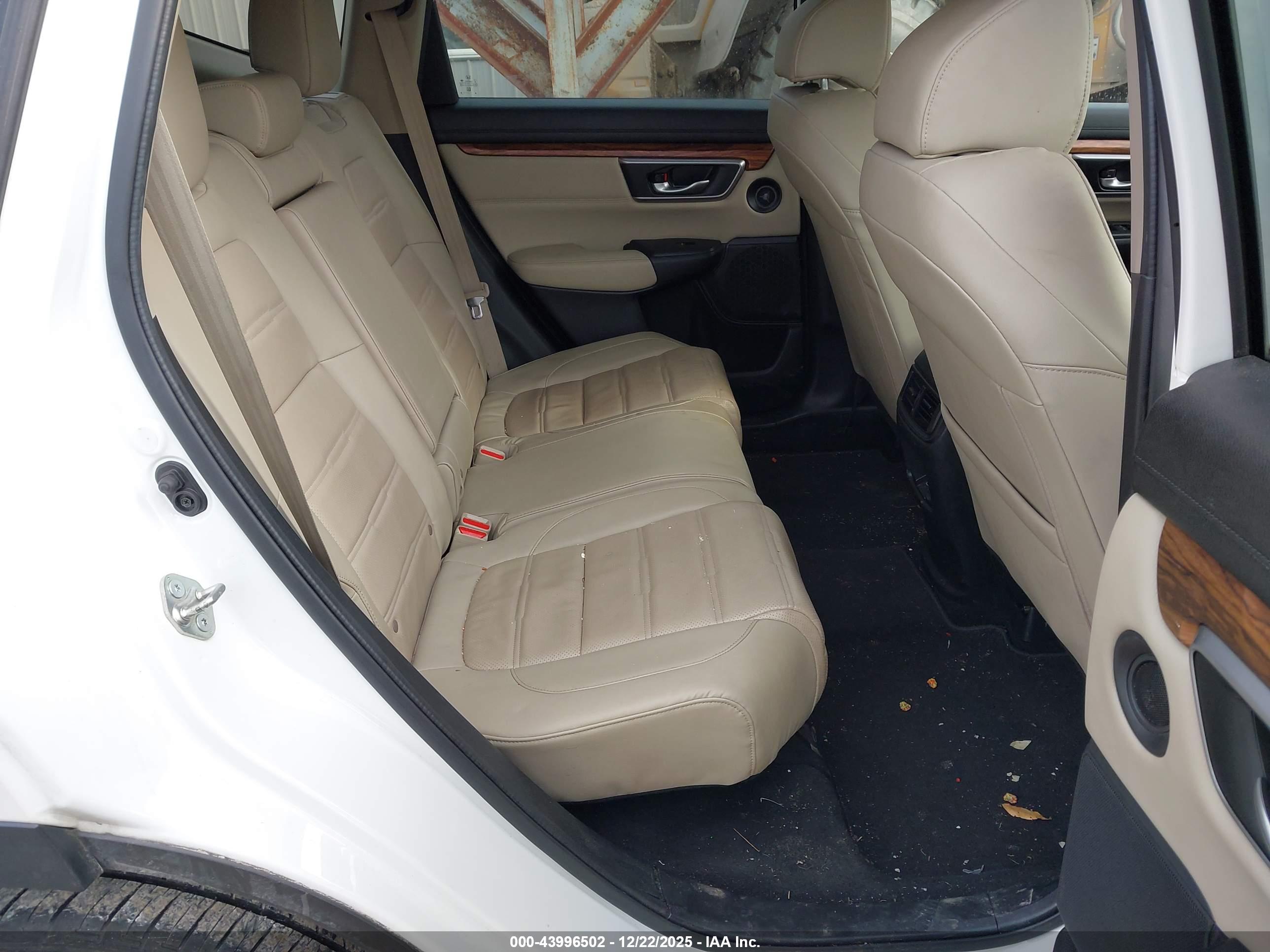 HONDA CR-V image 8