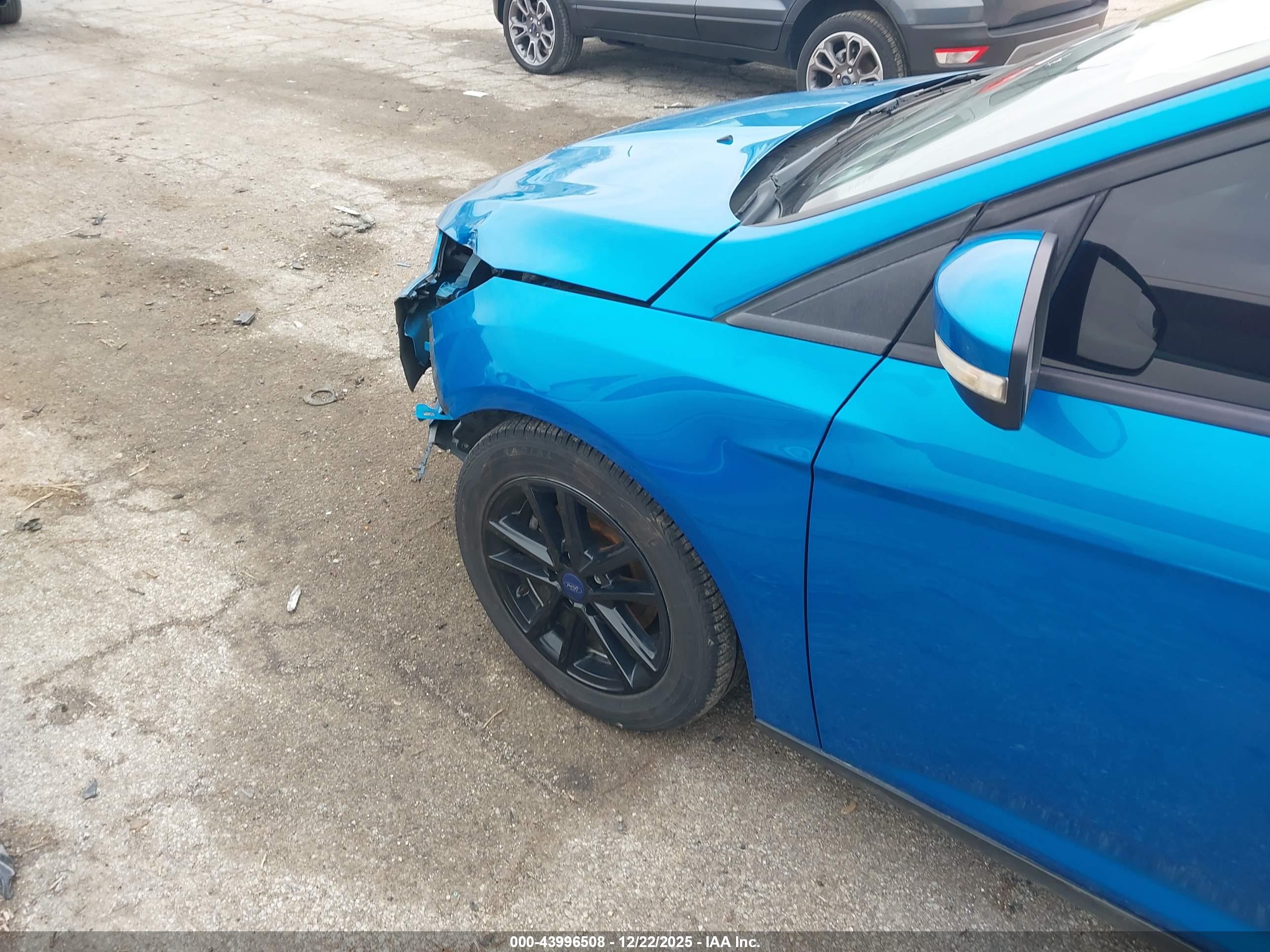 FORD FOCUS image 6
