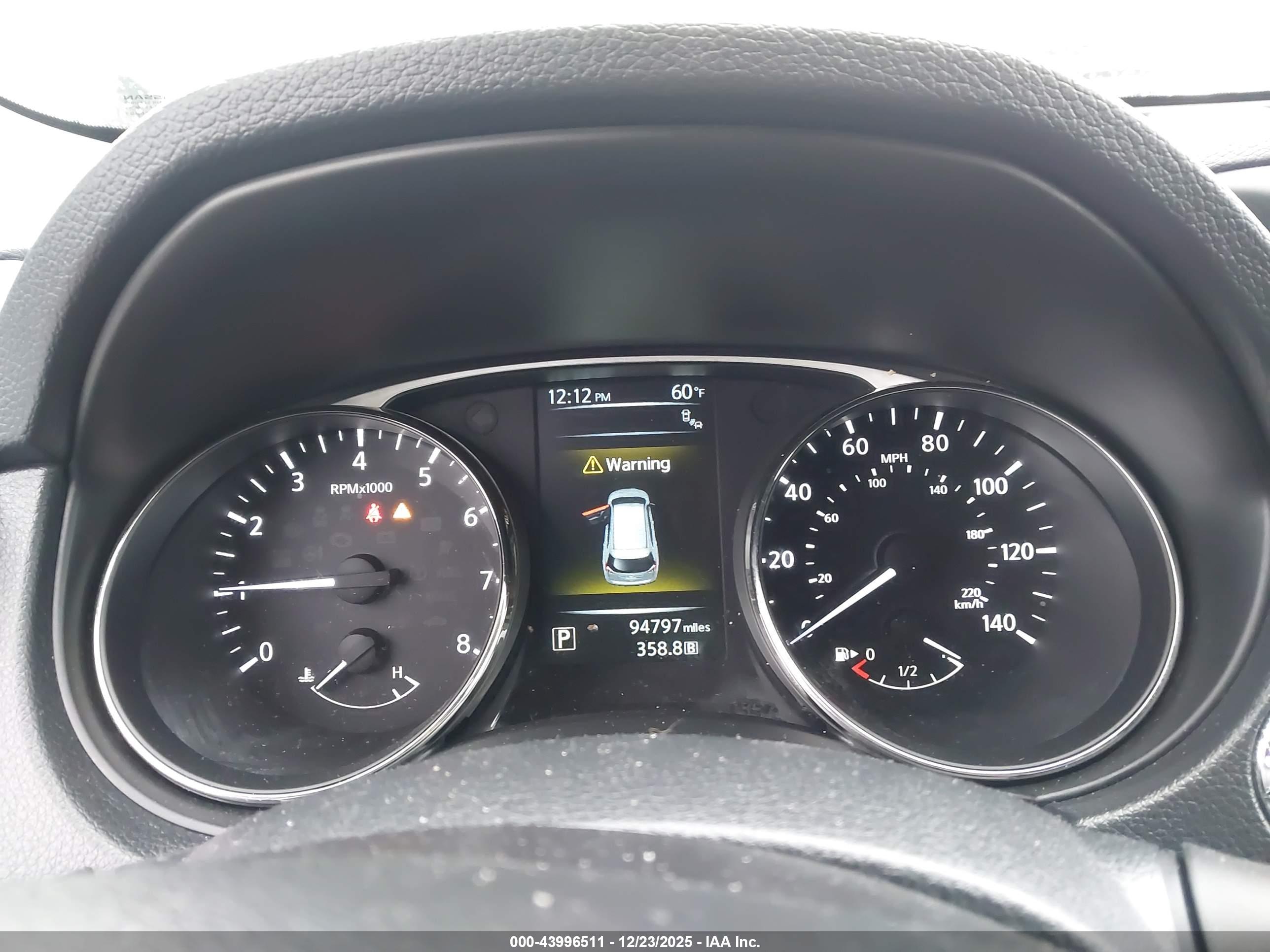 NISSAN ROGUE image 7