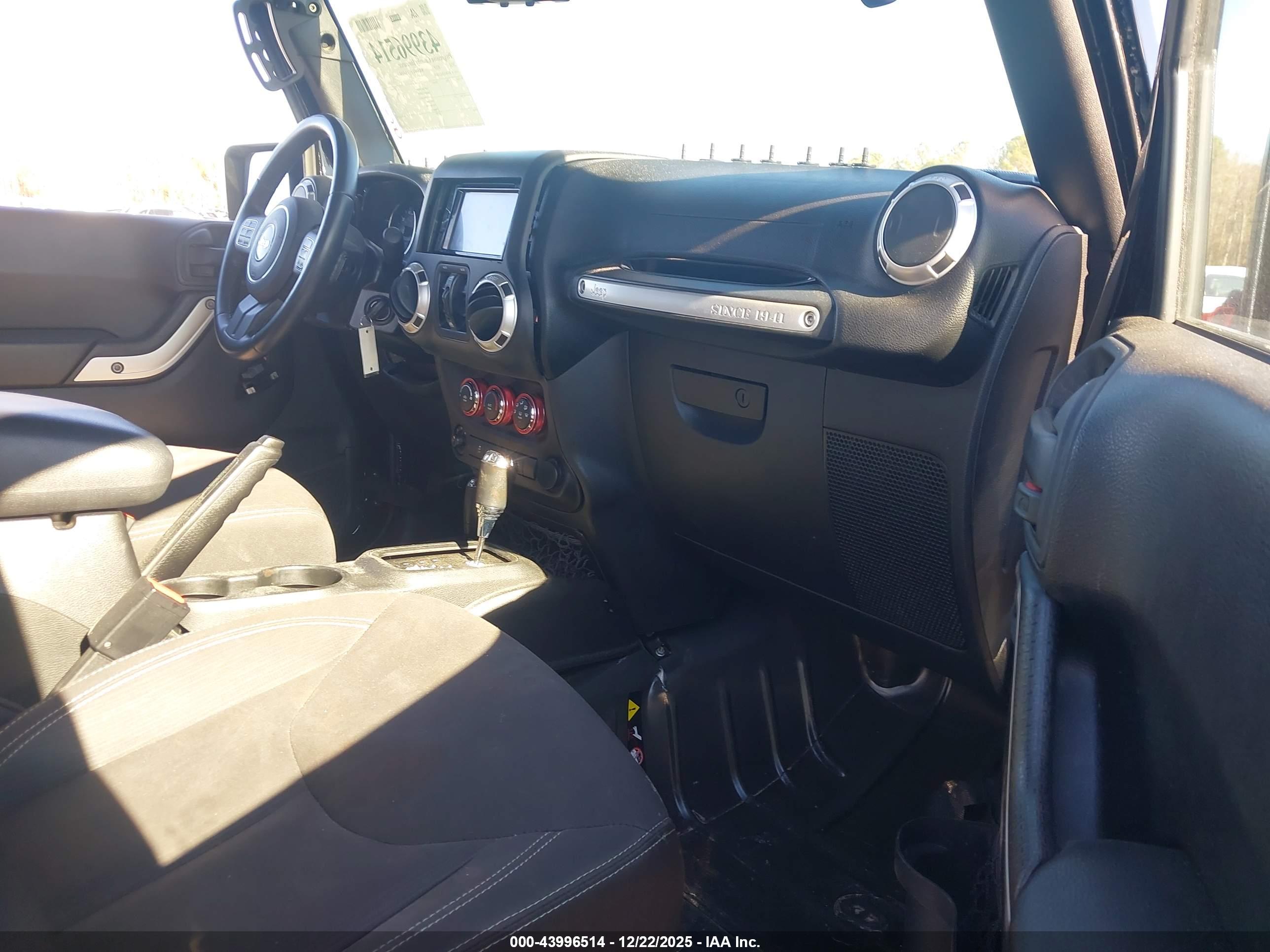 JEEP WRANGLER image 5
