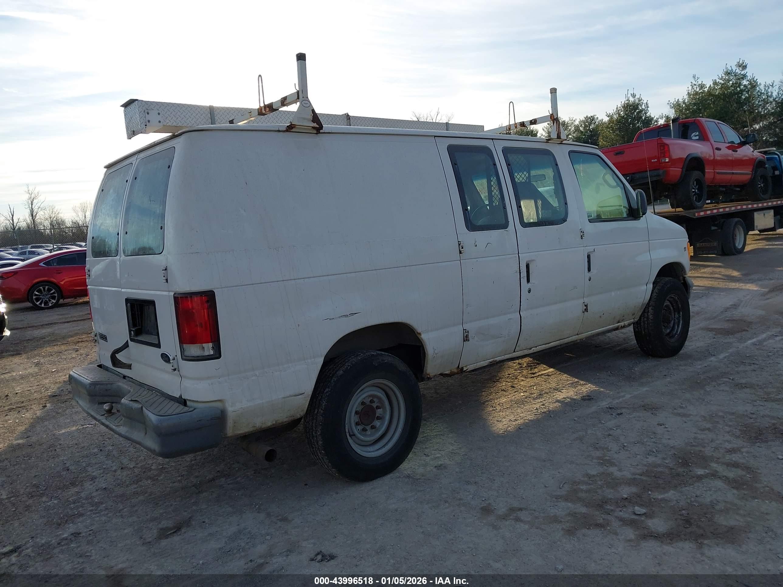 FORD E-250 image 4