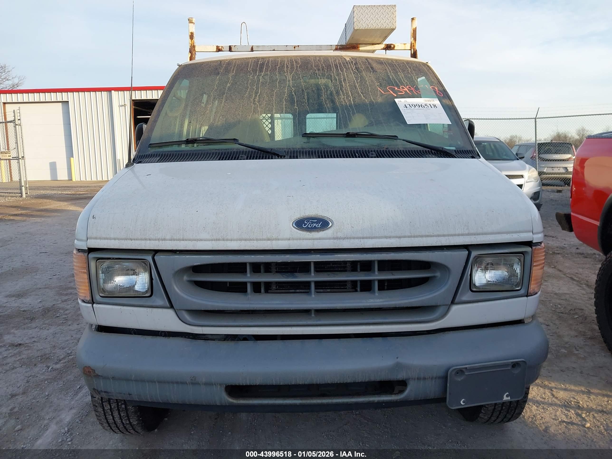 FORD E-250 image 6