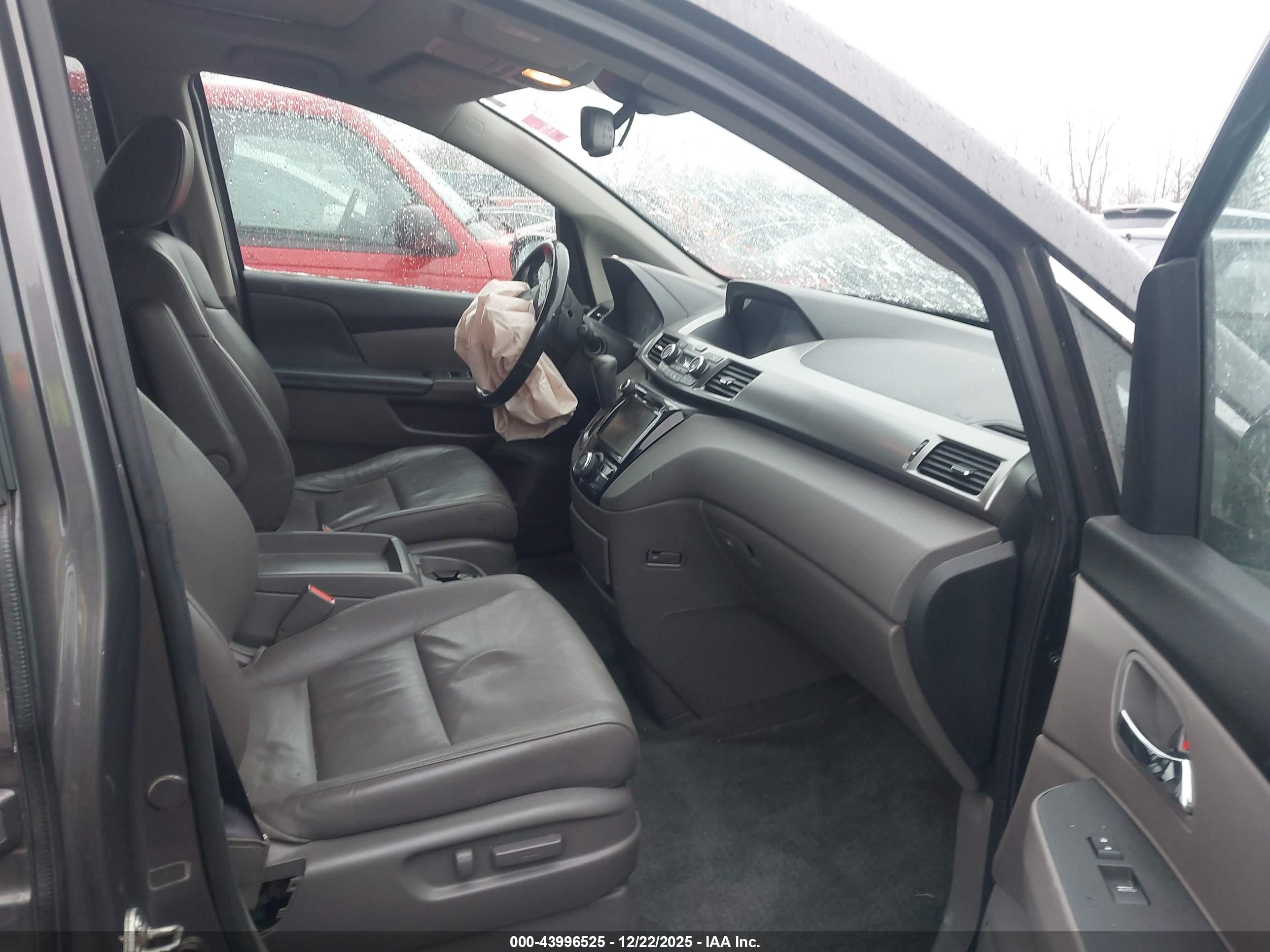 HONDA ODYSSEY image 5