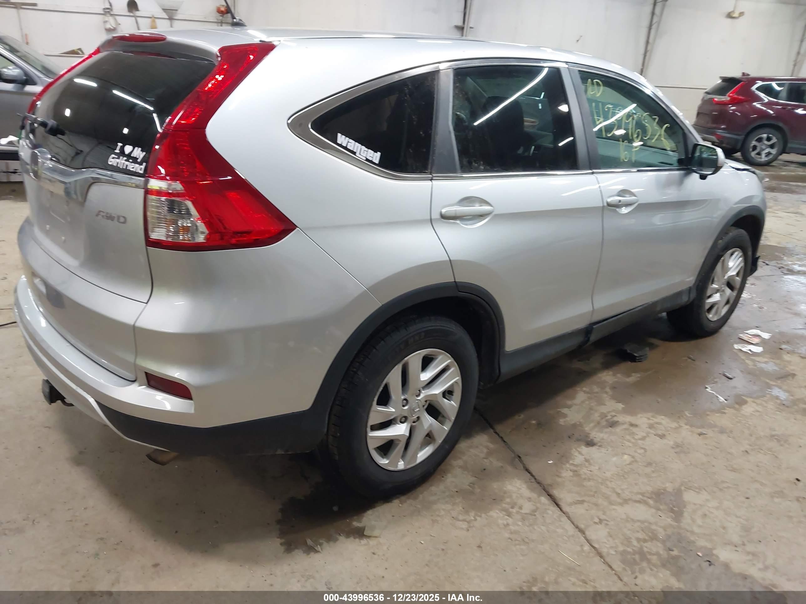 HONDA CR-V image 4