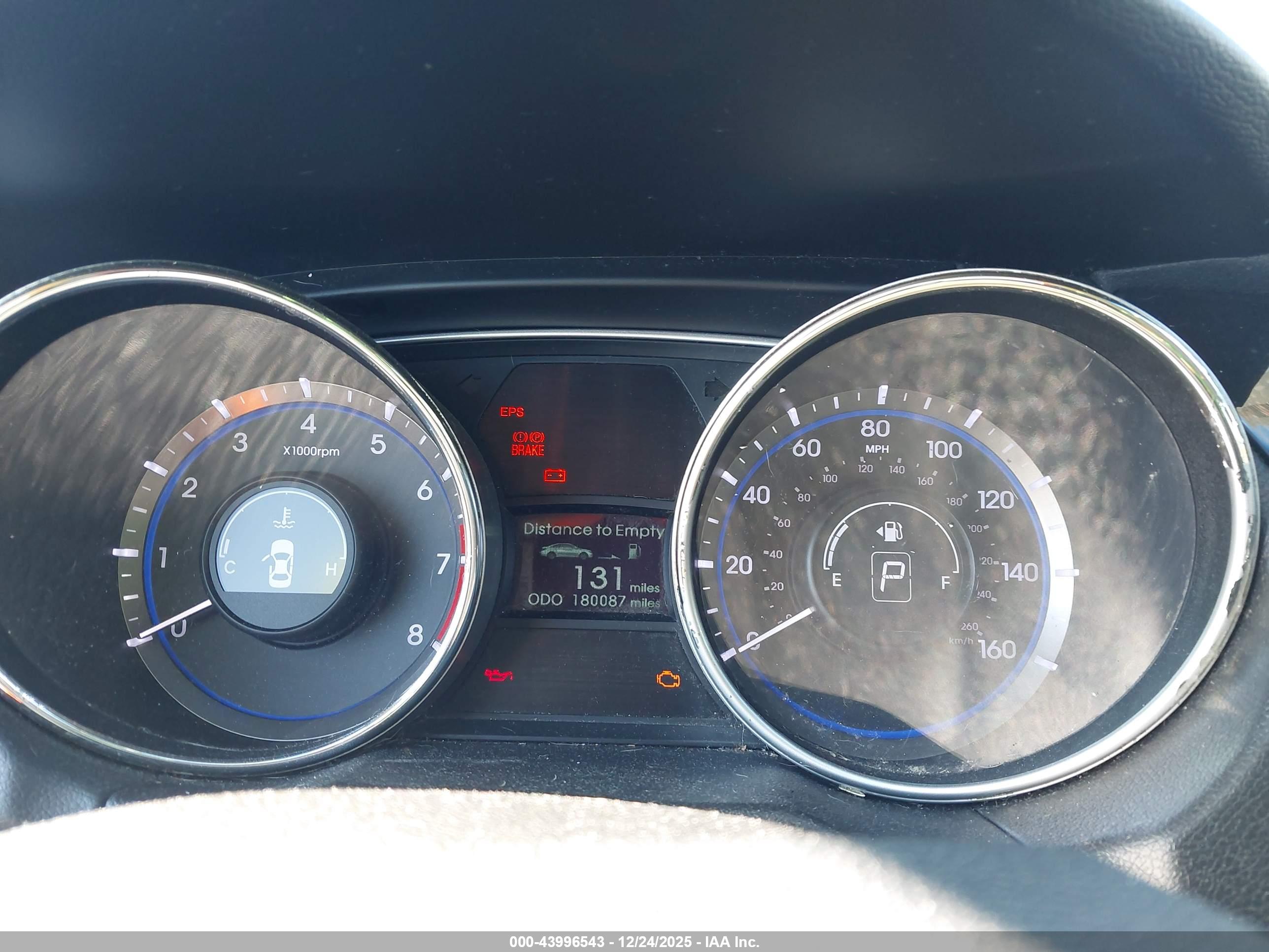 HYUNDAI SONATA image 7