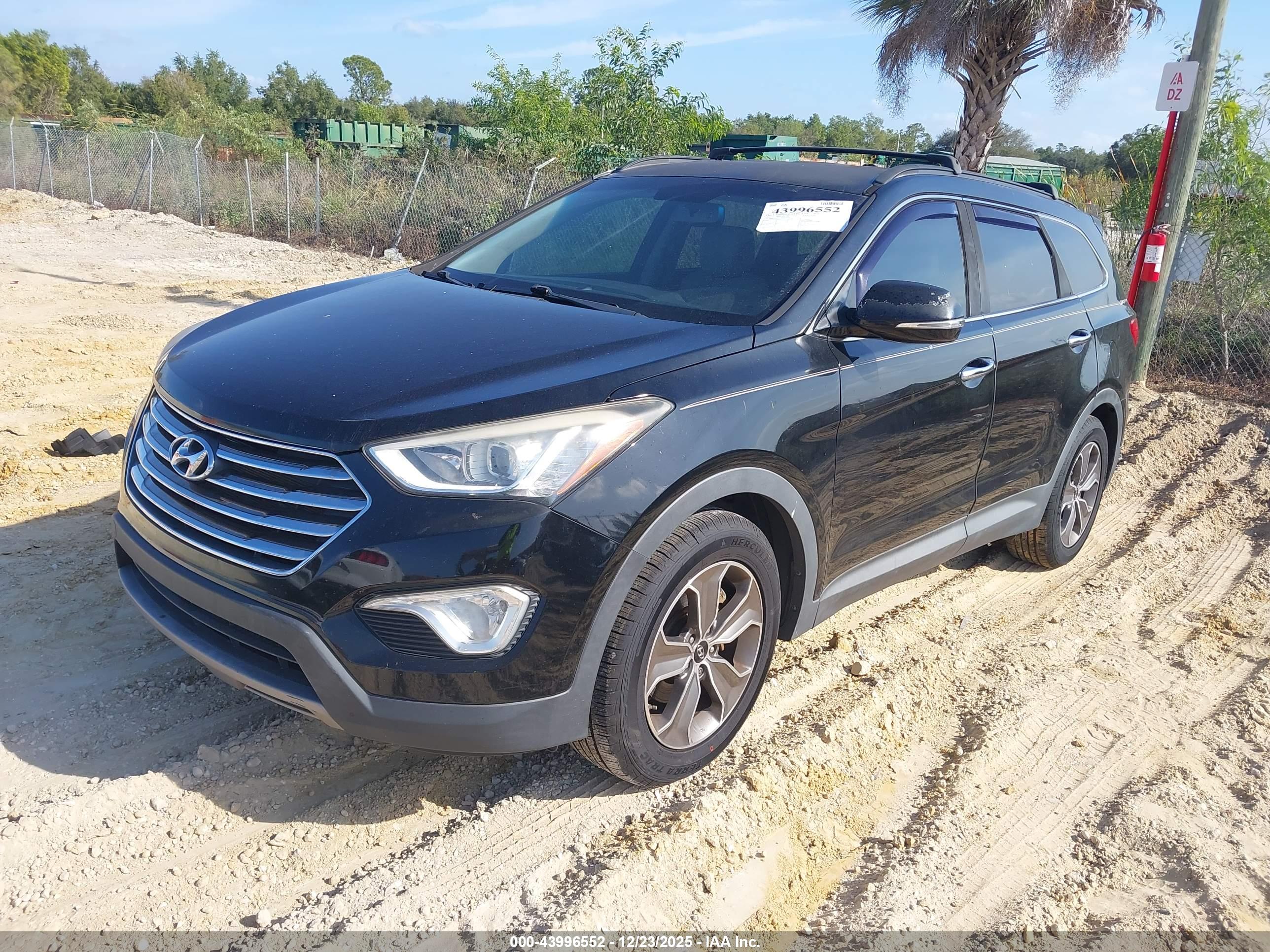 HYUNDAI SANTA image 2