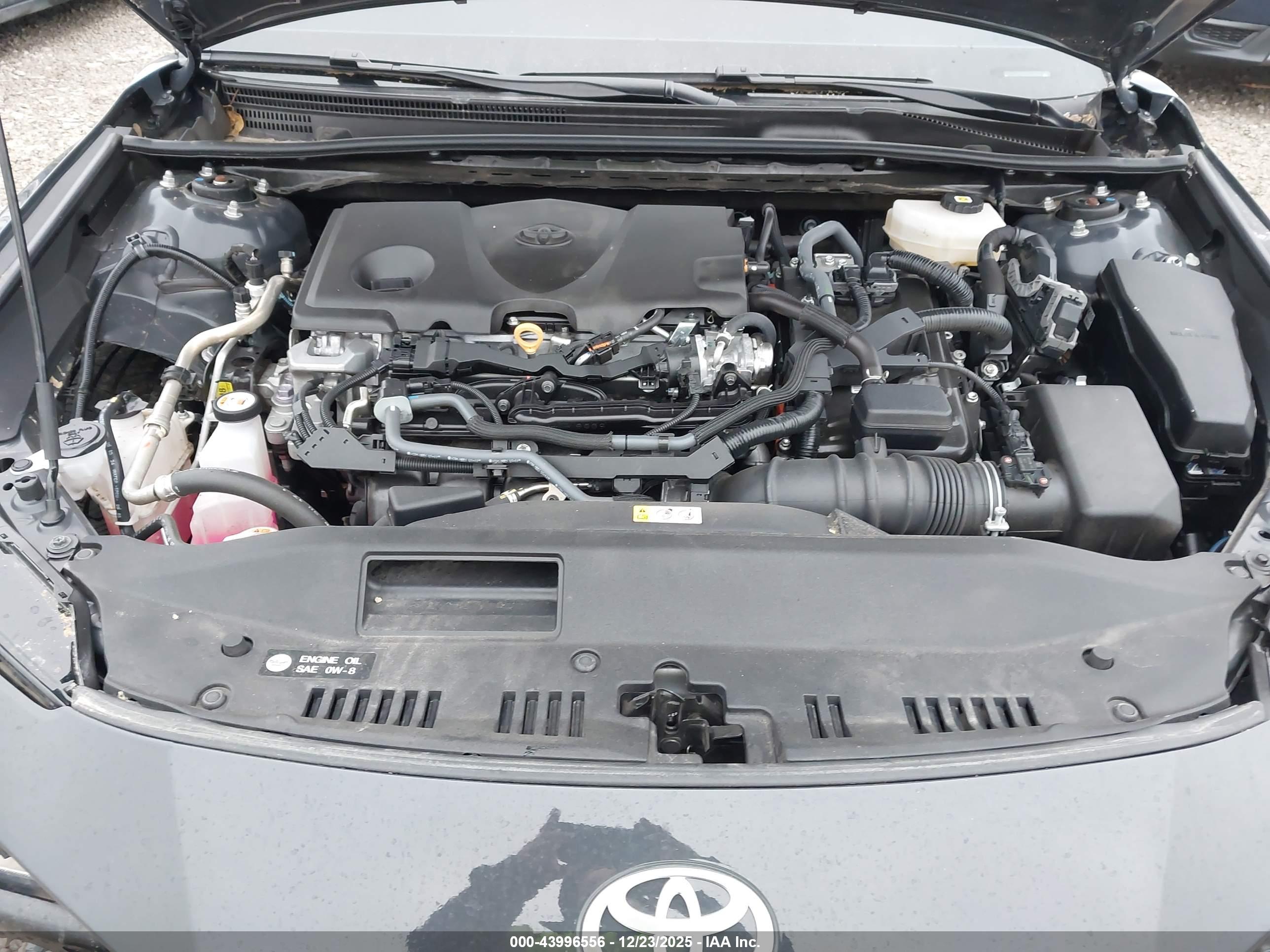 TOYOTA CAMRY image 10