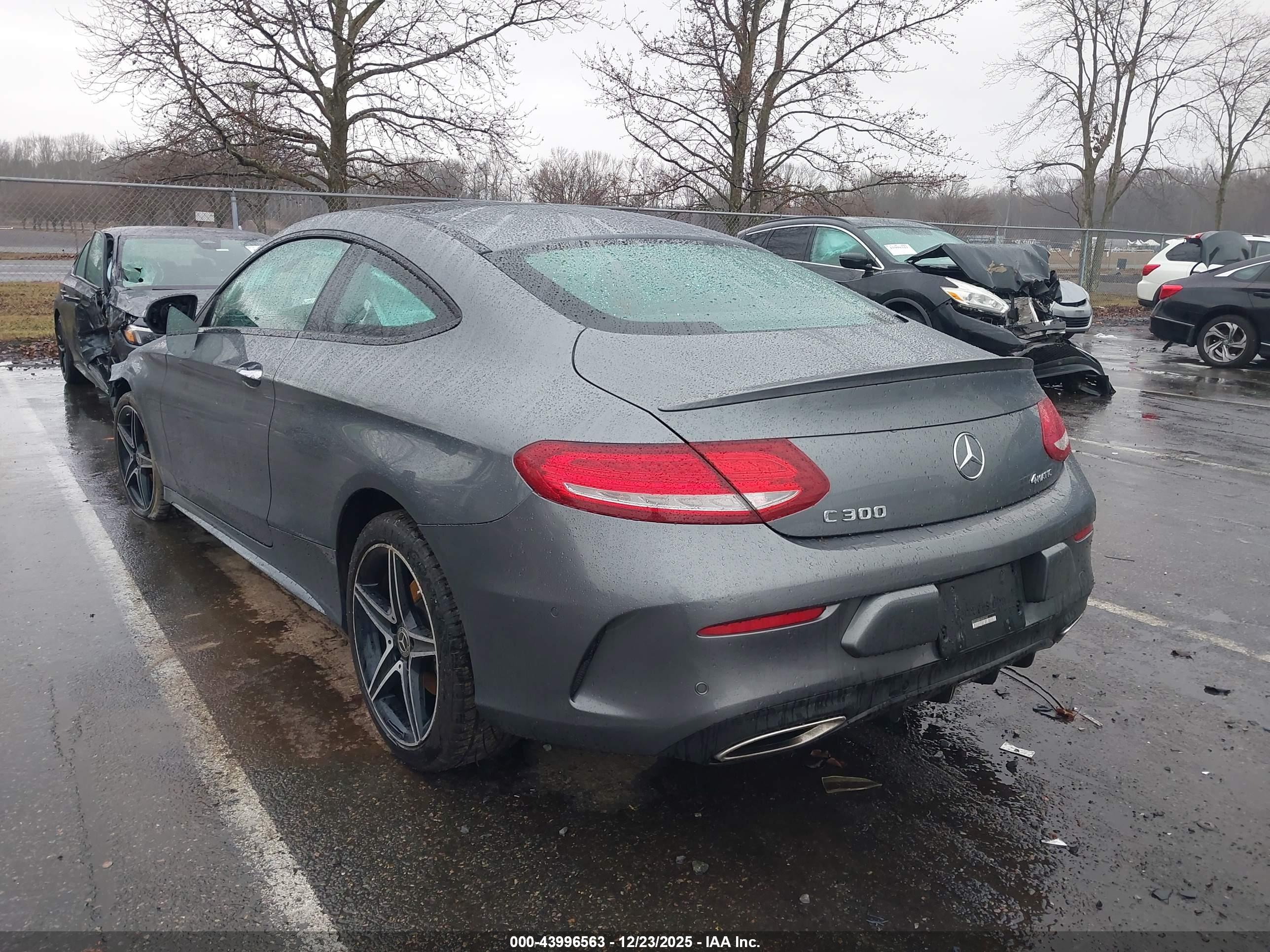 MERCEDES-BENZ C image 3