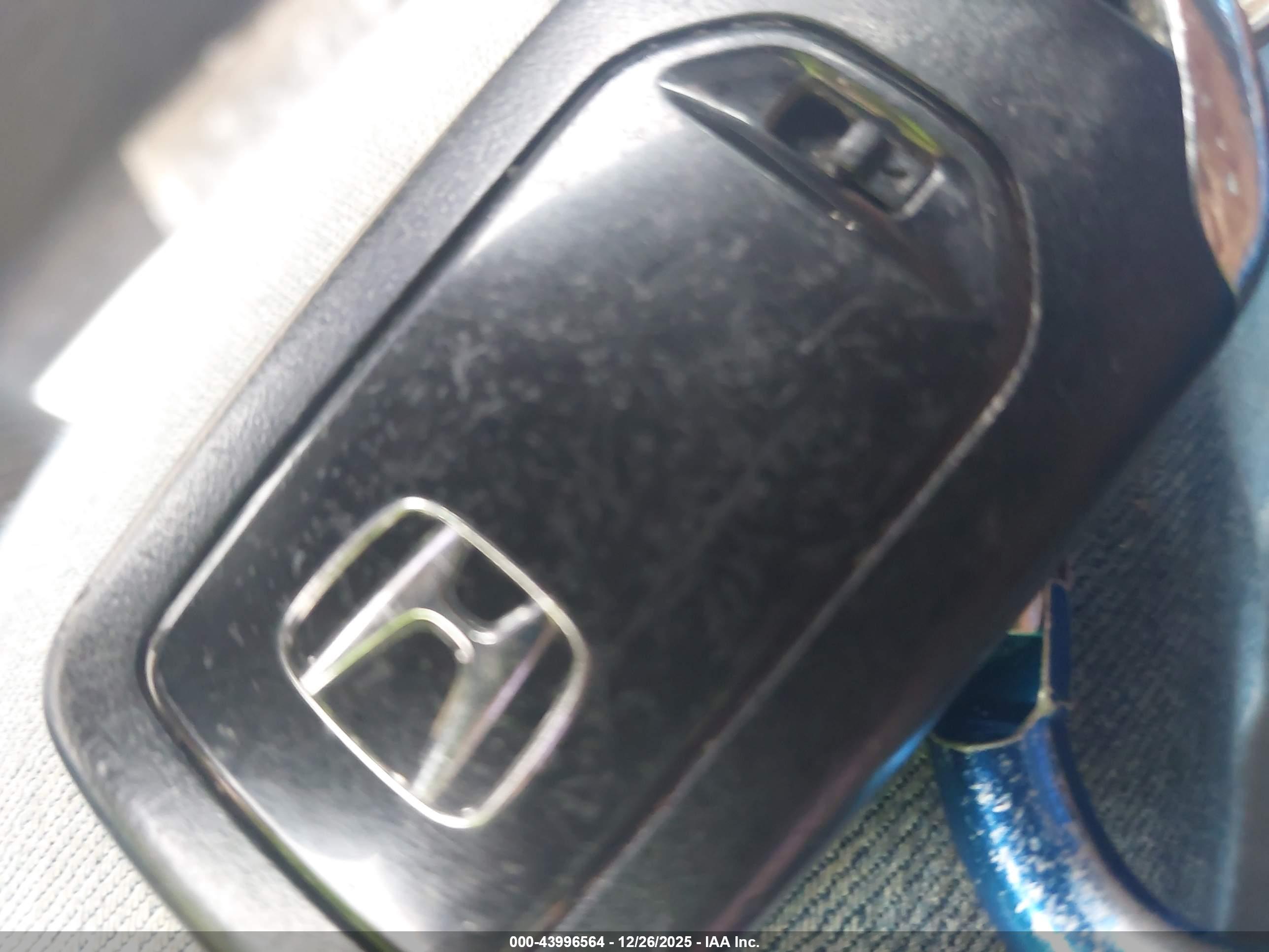 HONDA ACCORD image 11