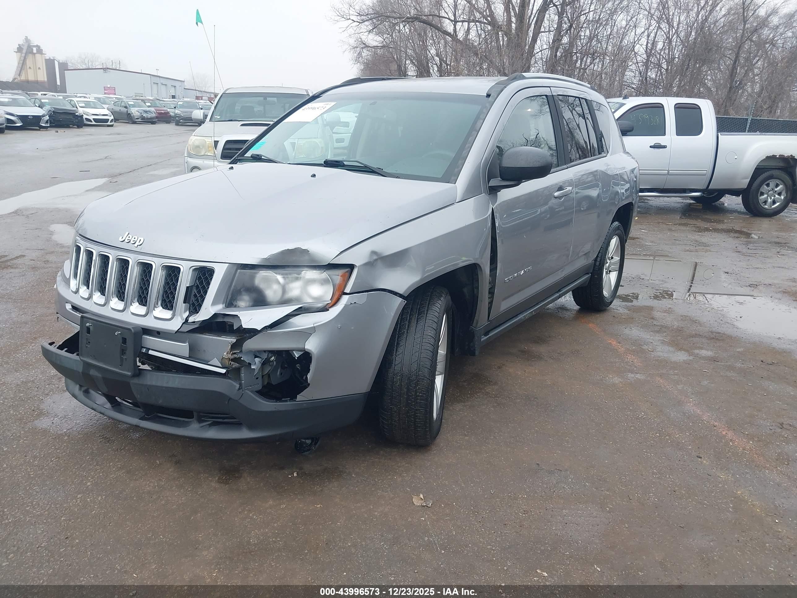JEEP COMPASS image 2