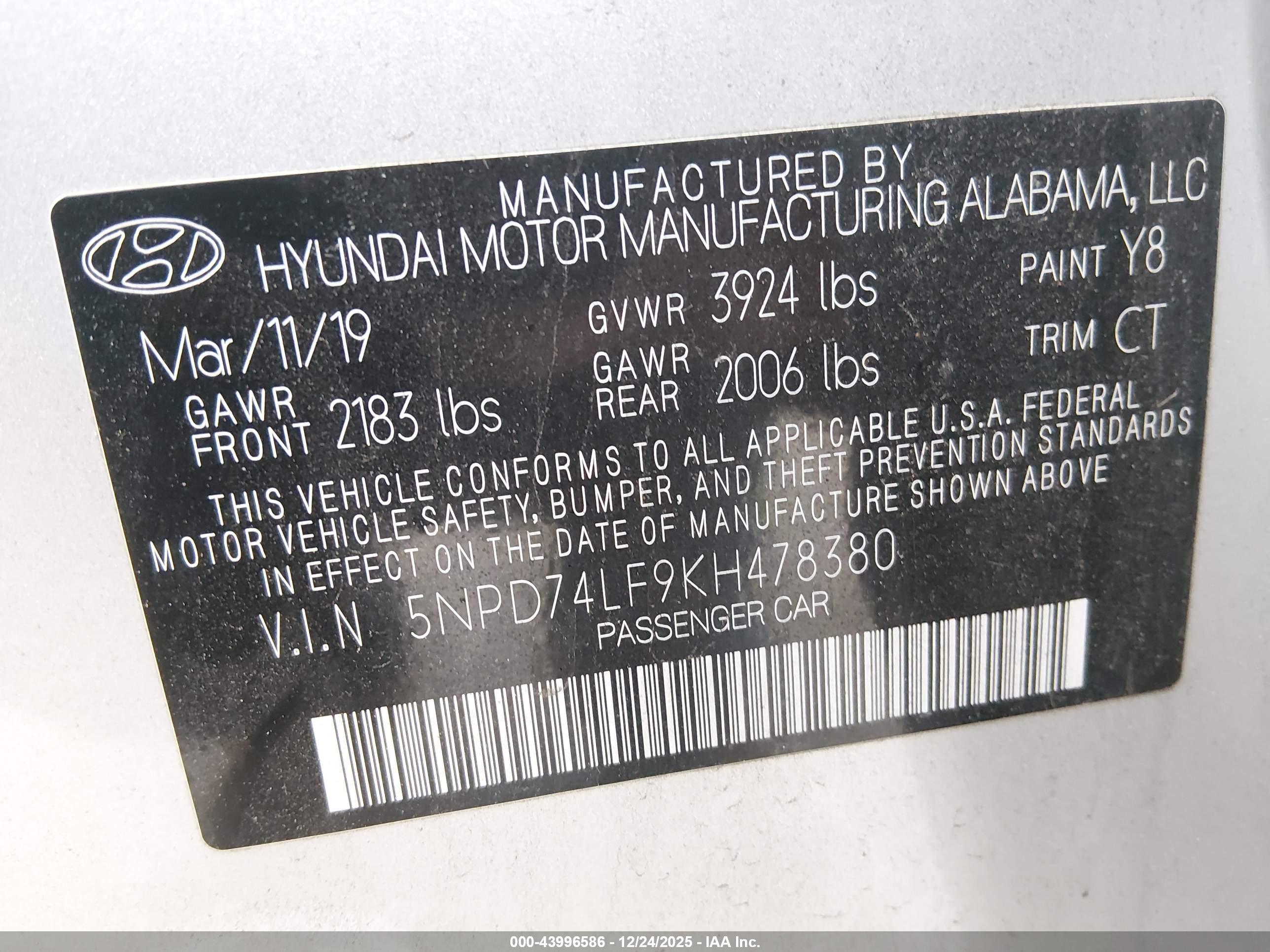 HYUNDAI ELANTRA image 9
