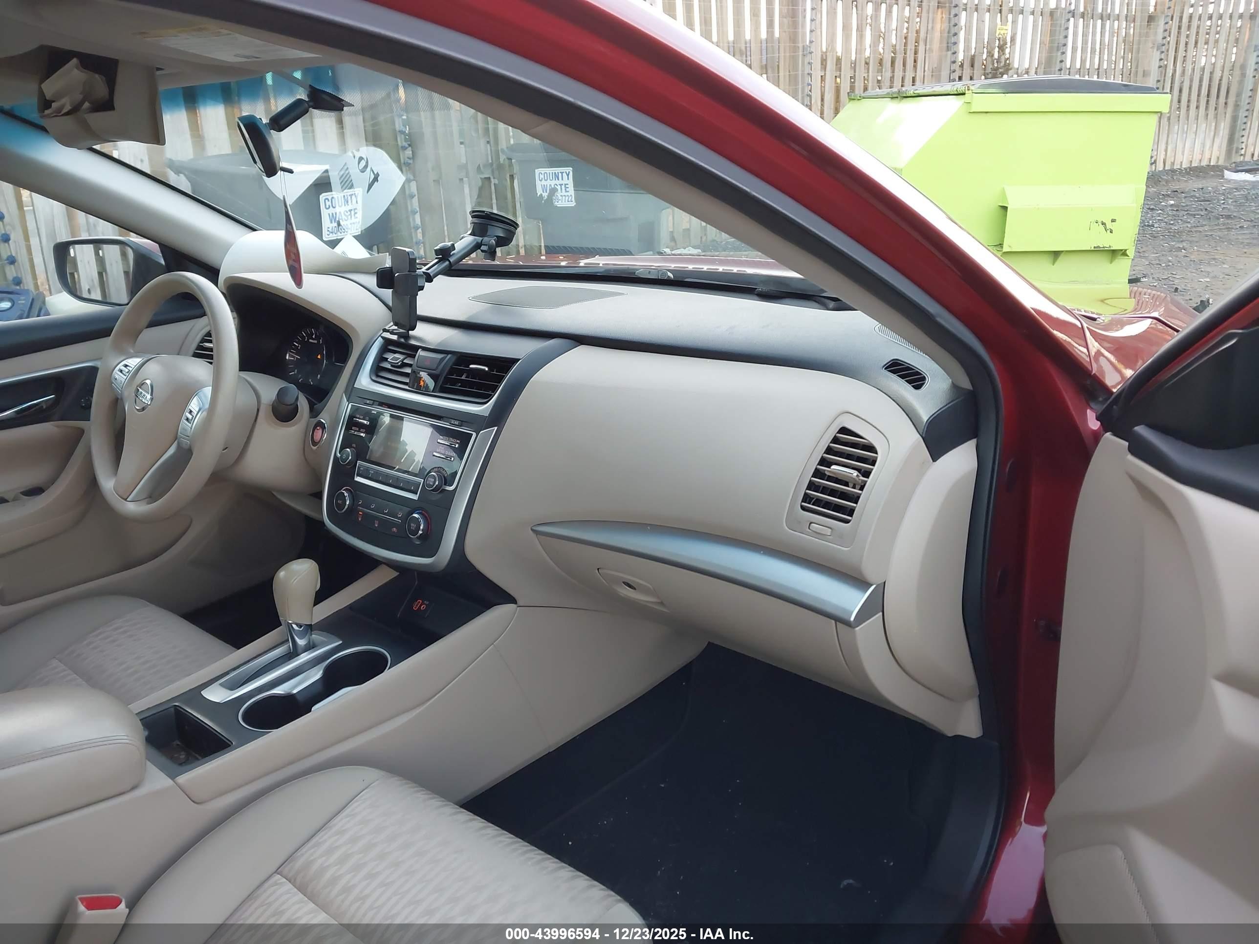 NISSAN ALTIMA image 5
