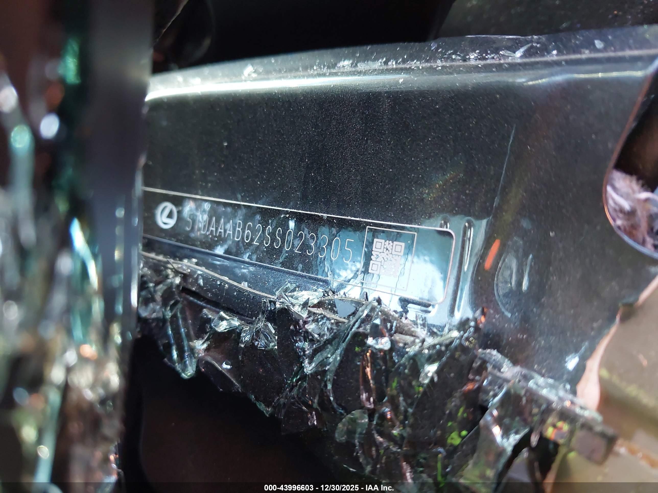 LEXUS TX image 9