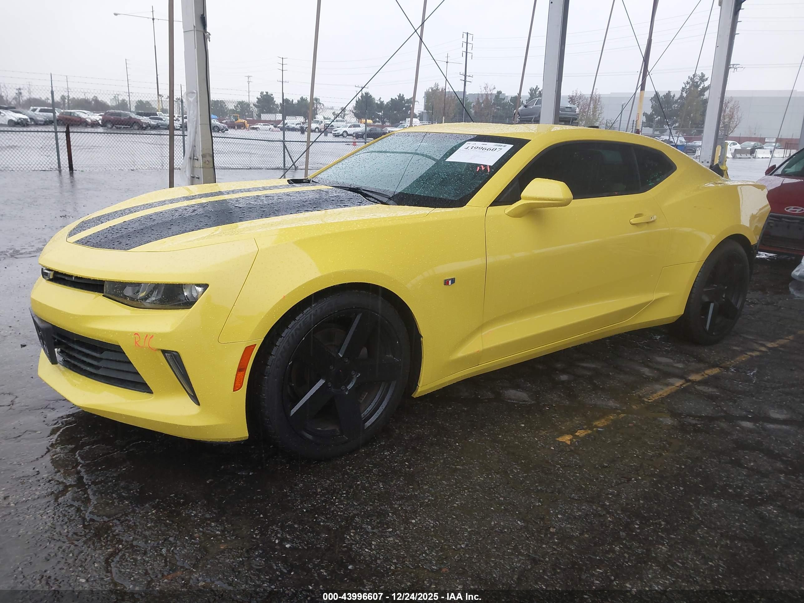CHEVROLET CAMARO image 2