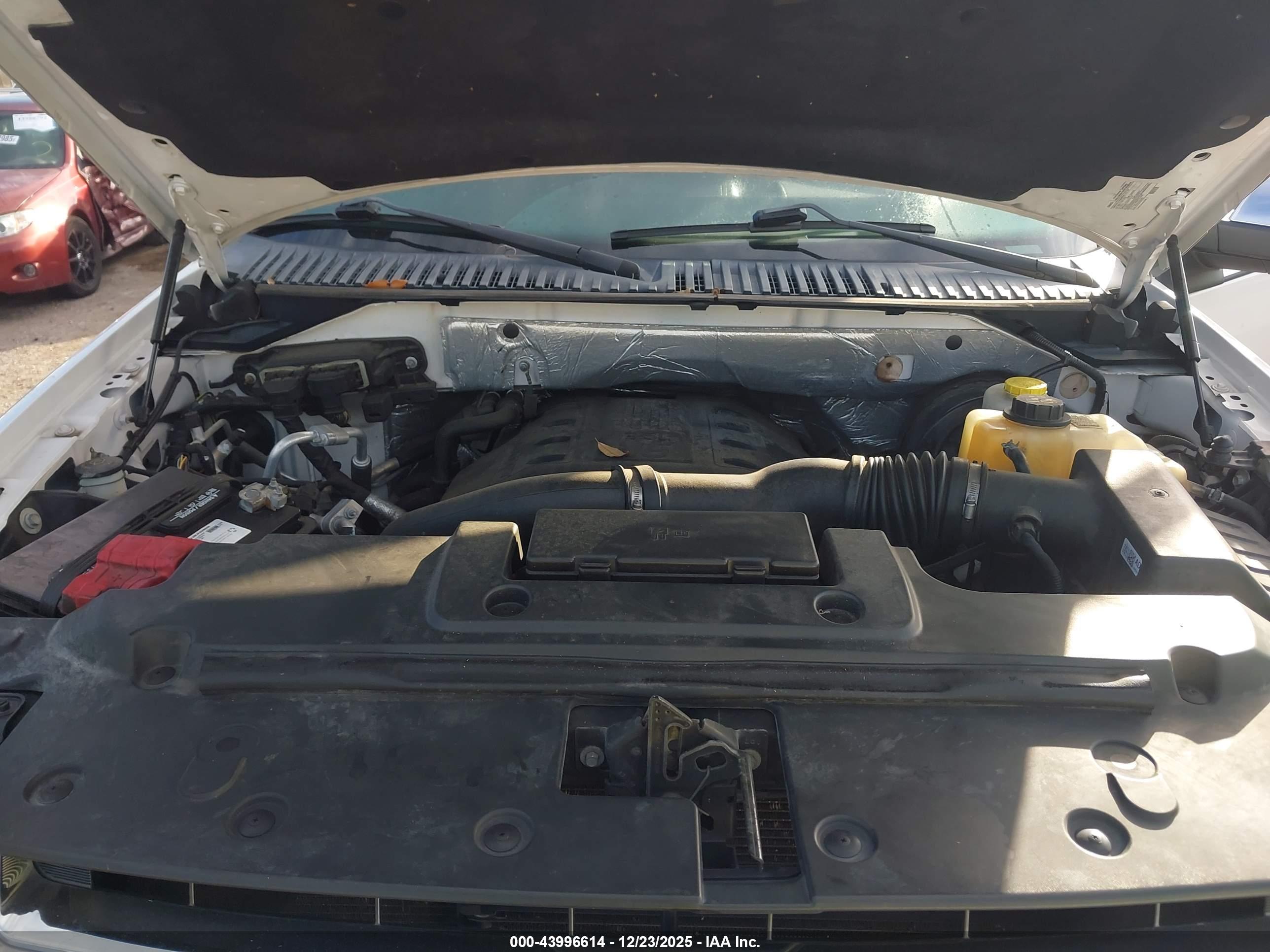 FORD EXPEDITION image 10