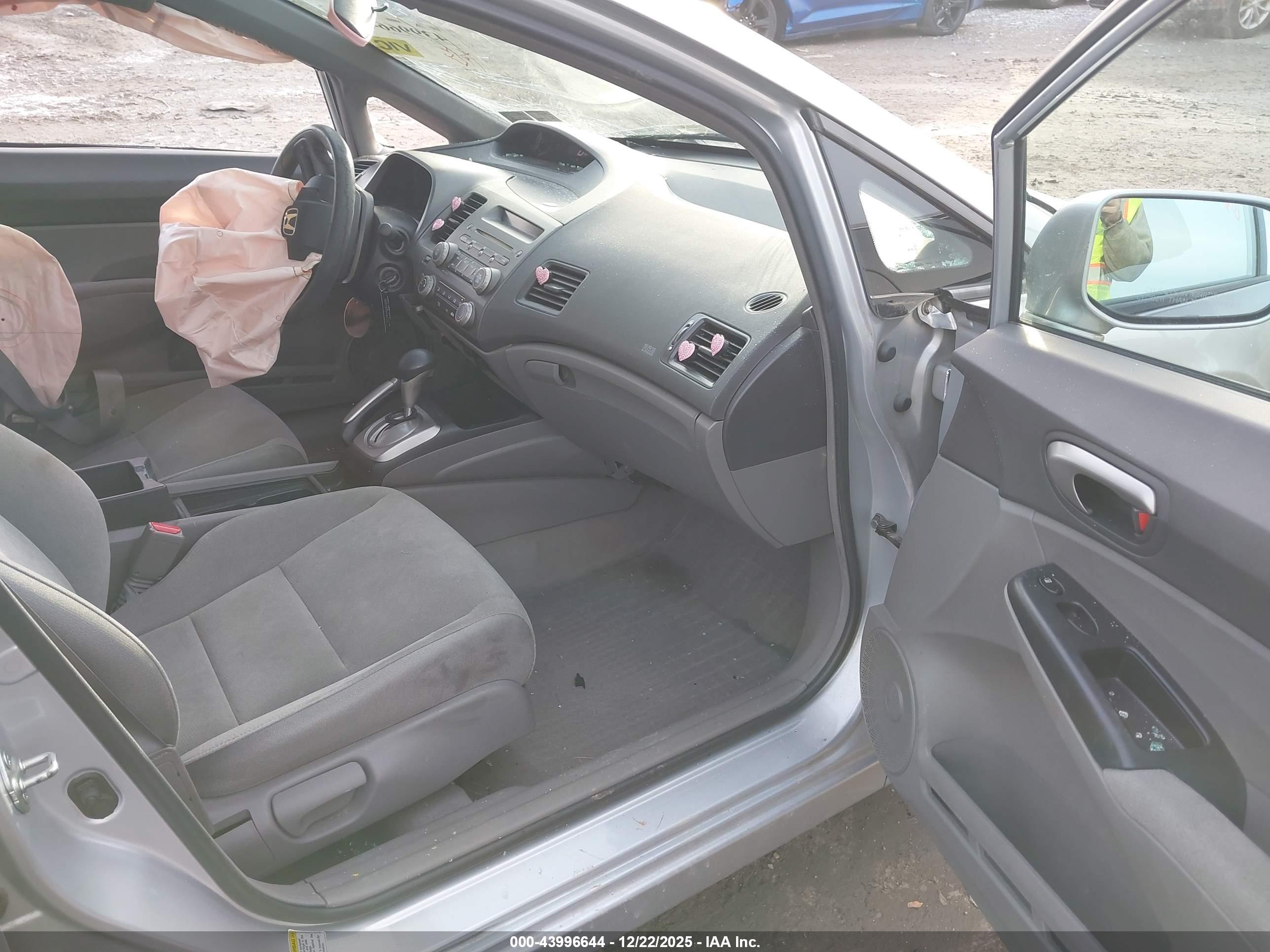 HONDA CIVIC image 5