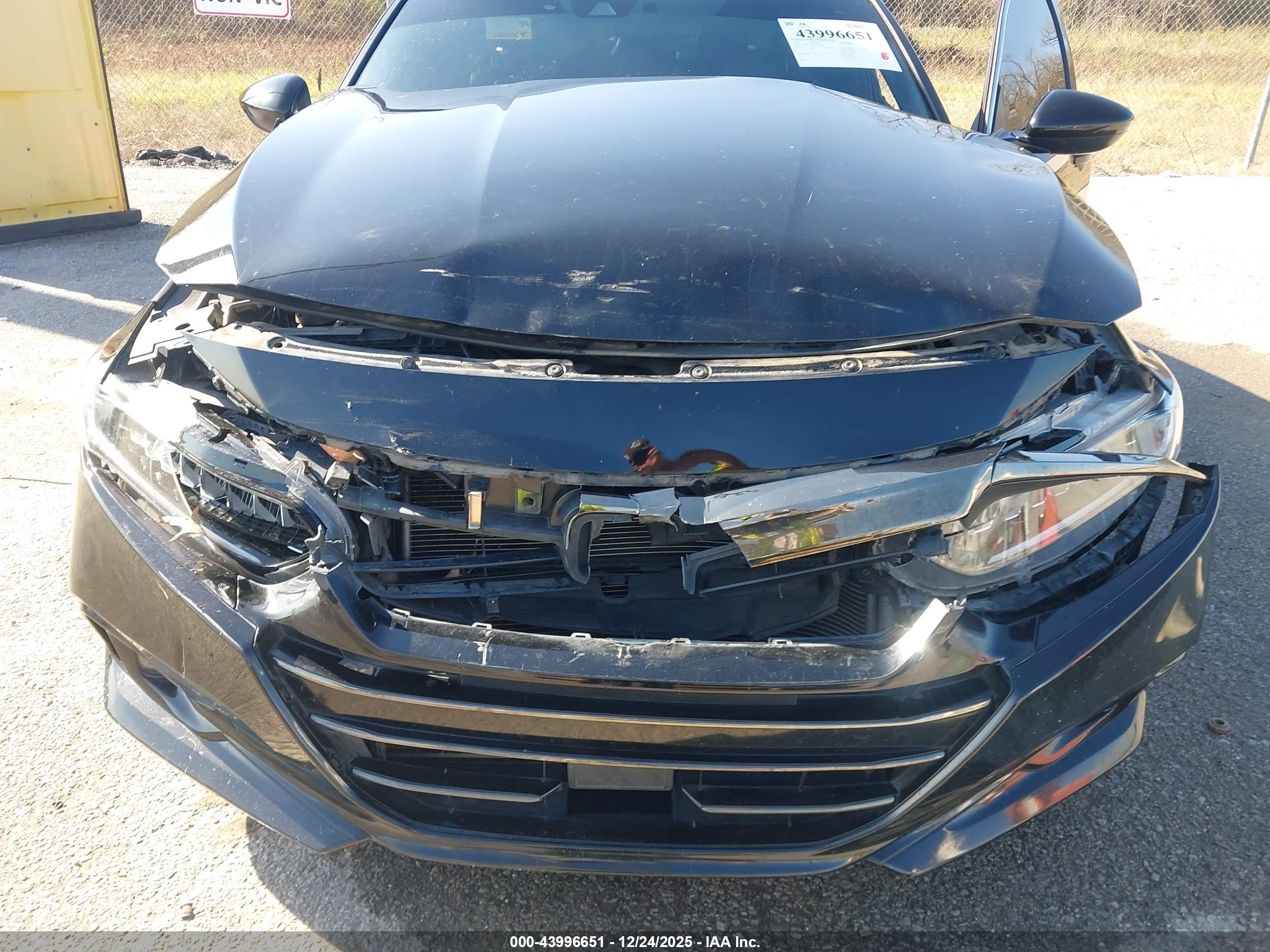 HONDA ACCORD image 10