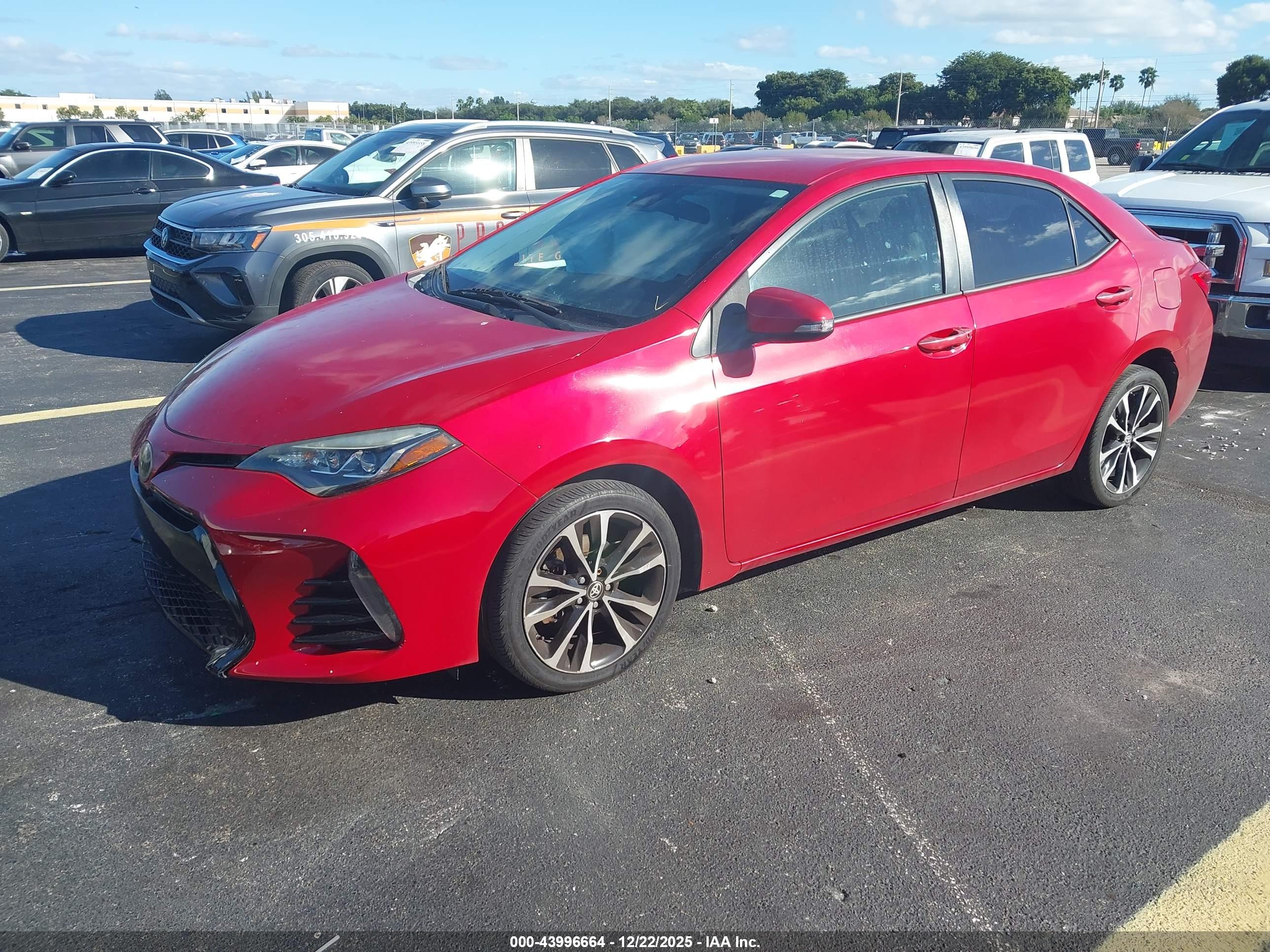 TOYOTA COROLLA image 2