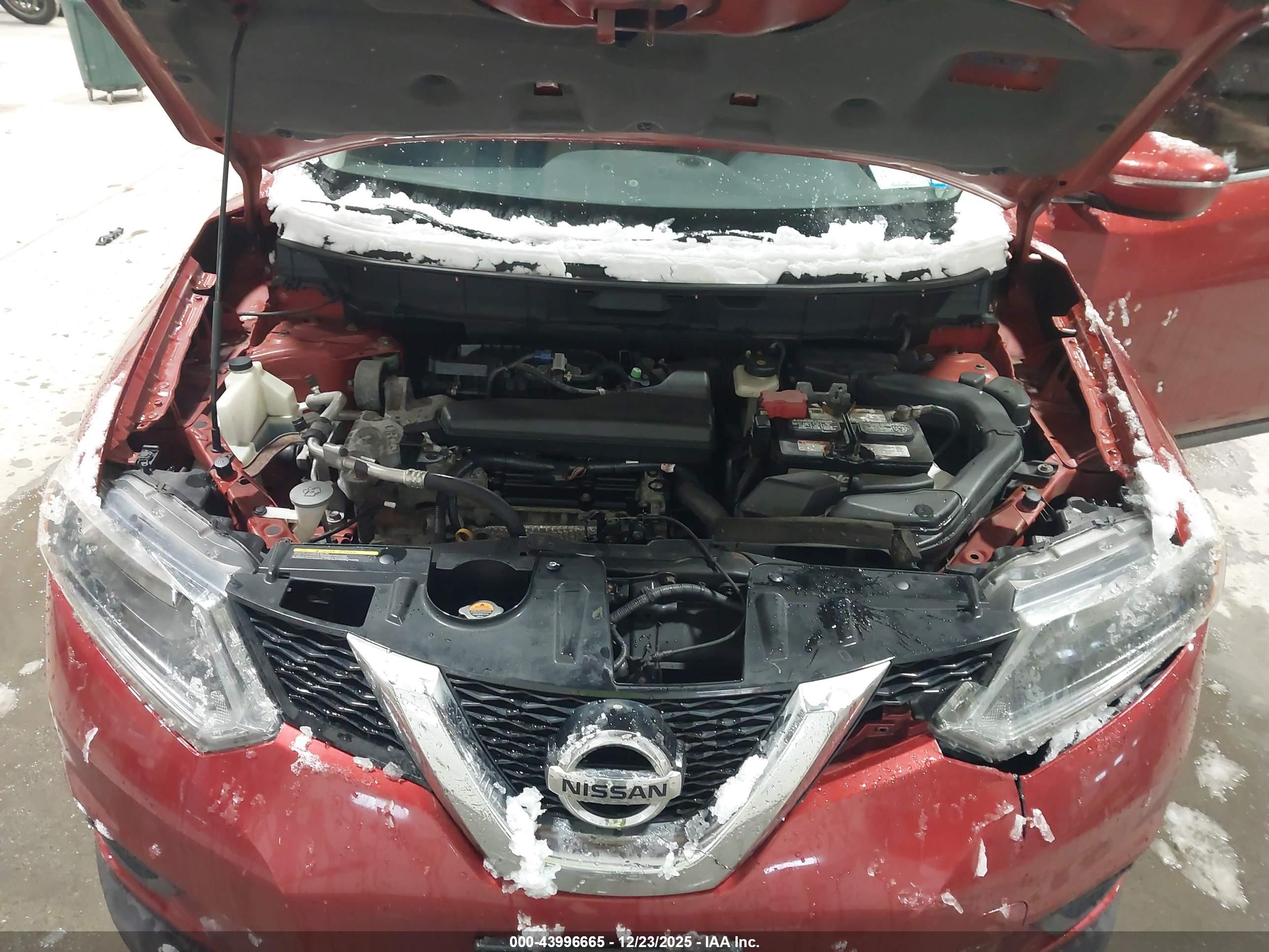 NISSAN ROGUE image 10
