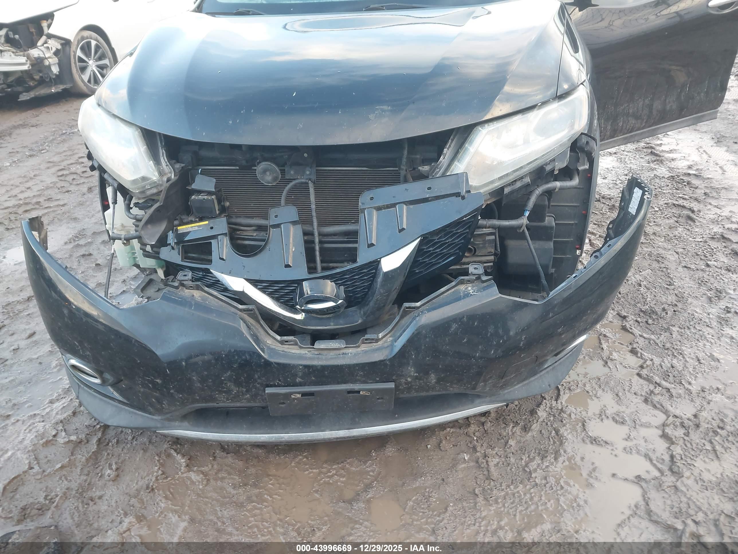 NISSAN ROGUE image 6