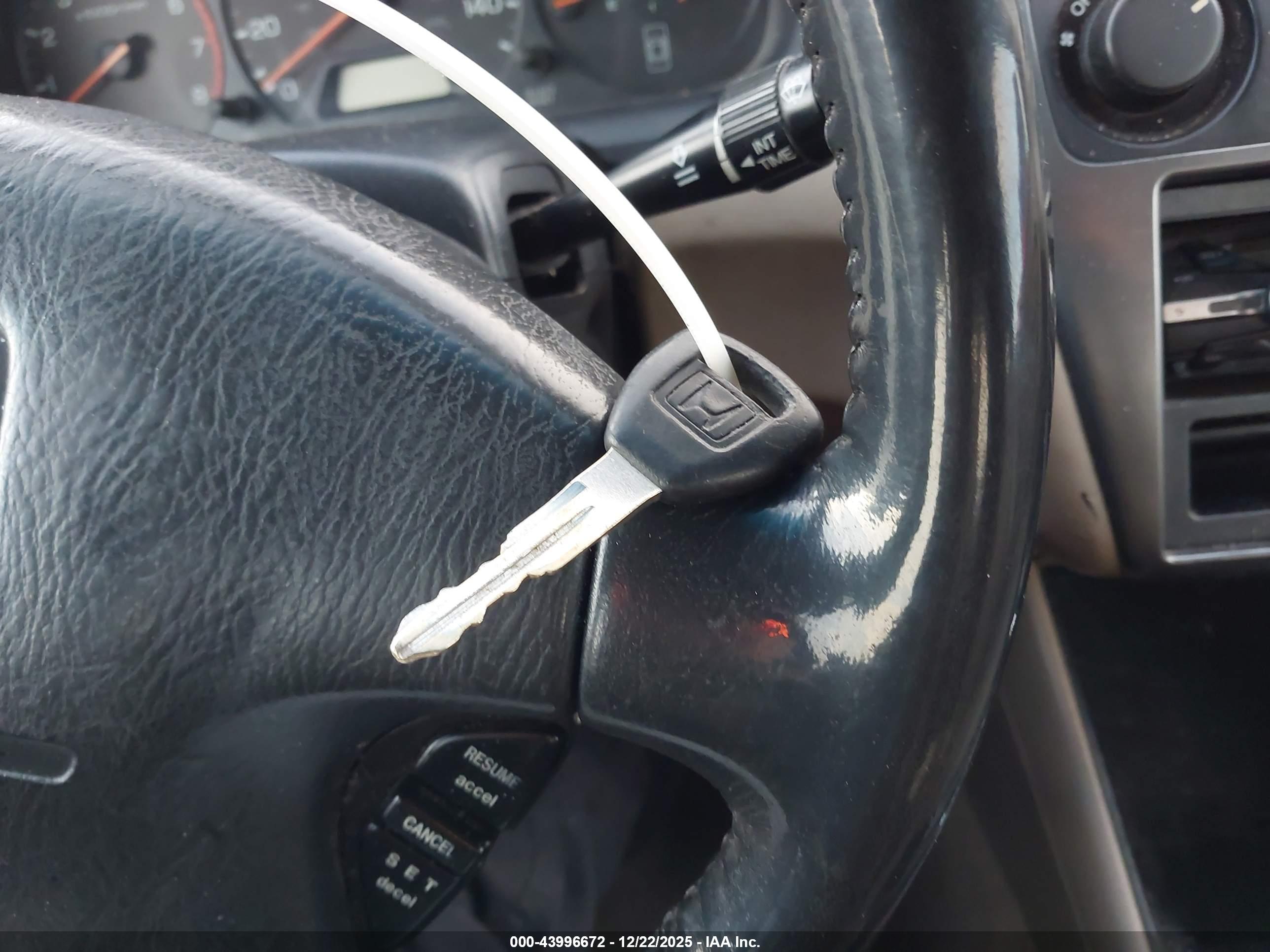 HONDA ACCORD image 11