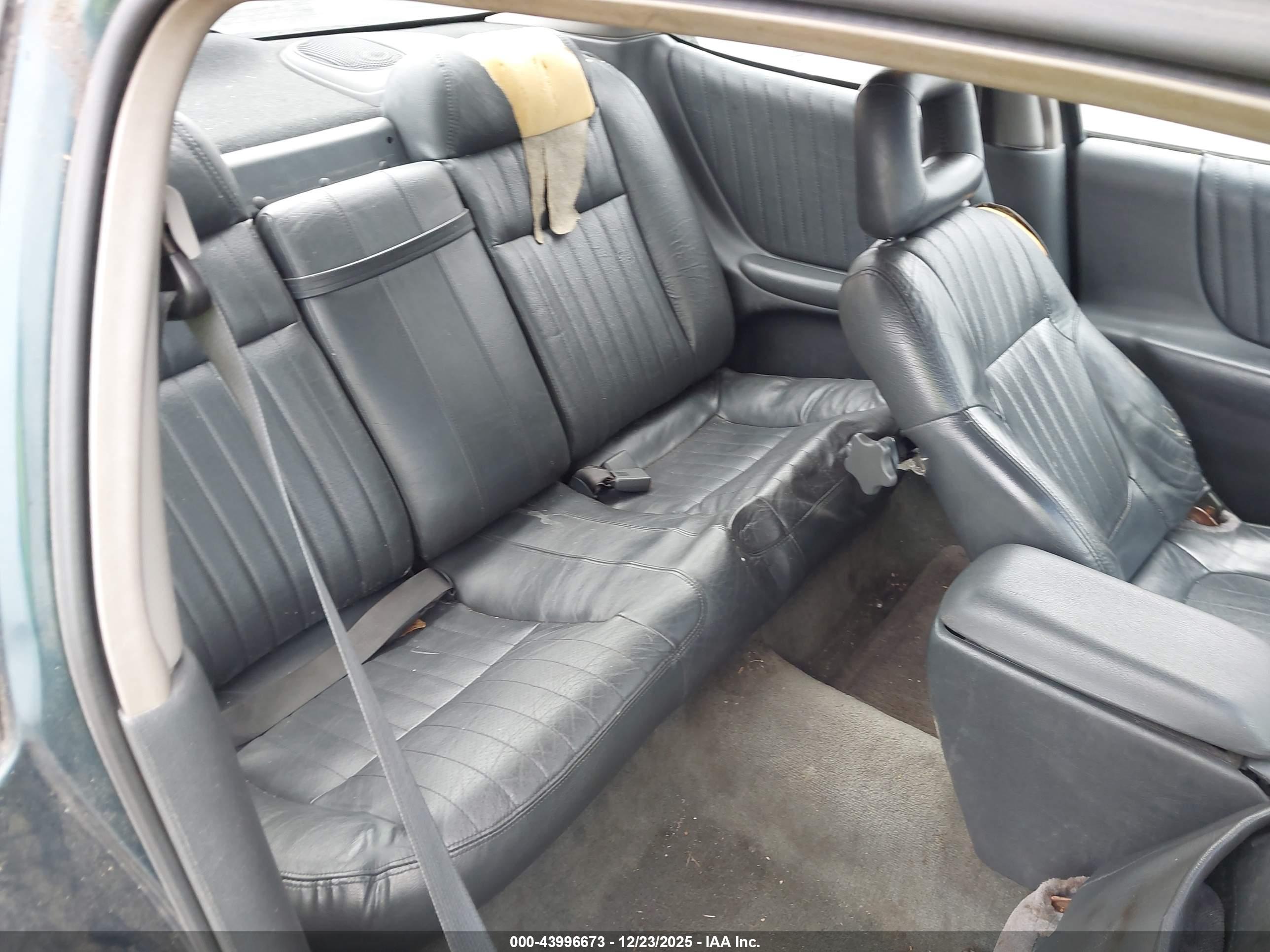 PONTIAC GRAND image 8