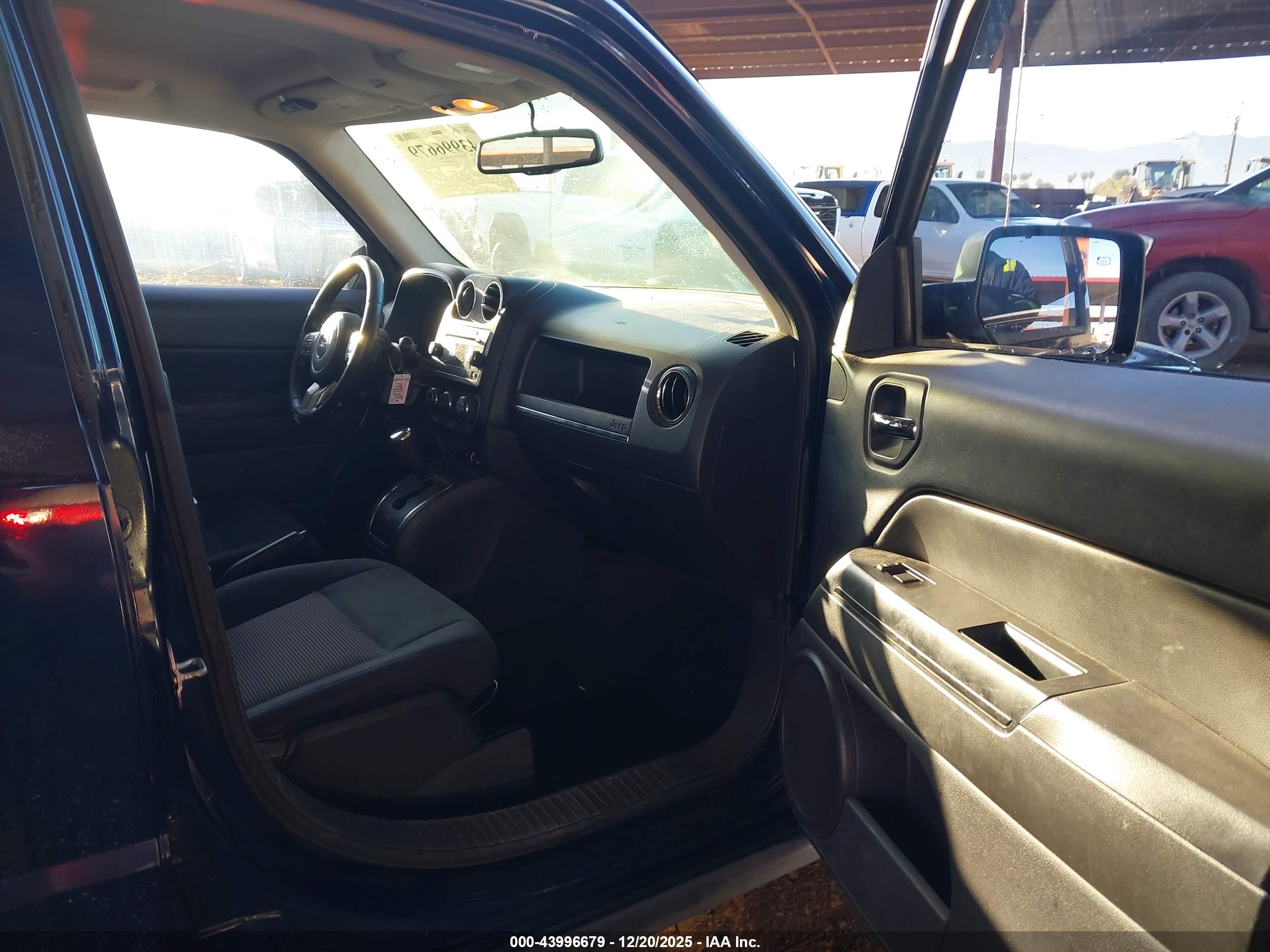 JEEP PATRIOT image 5