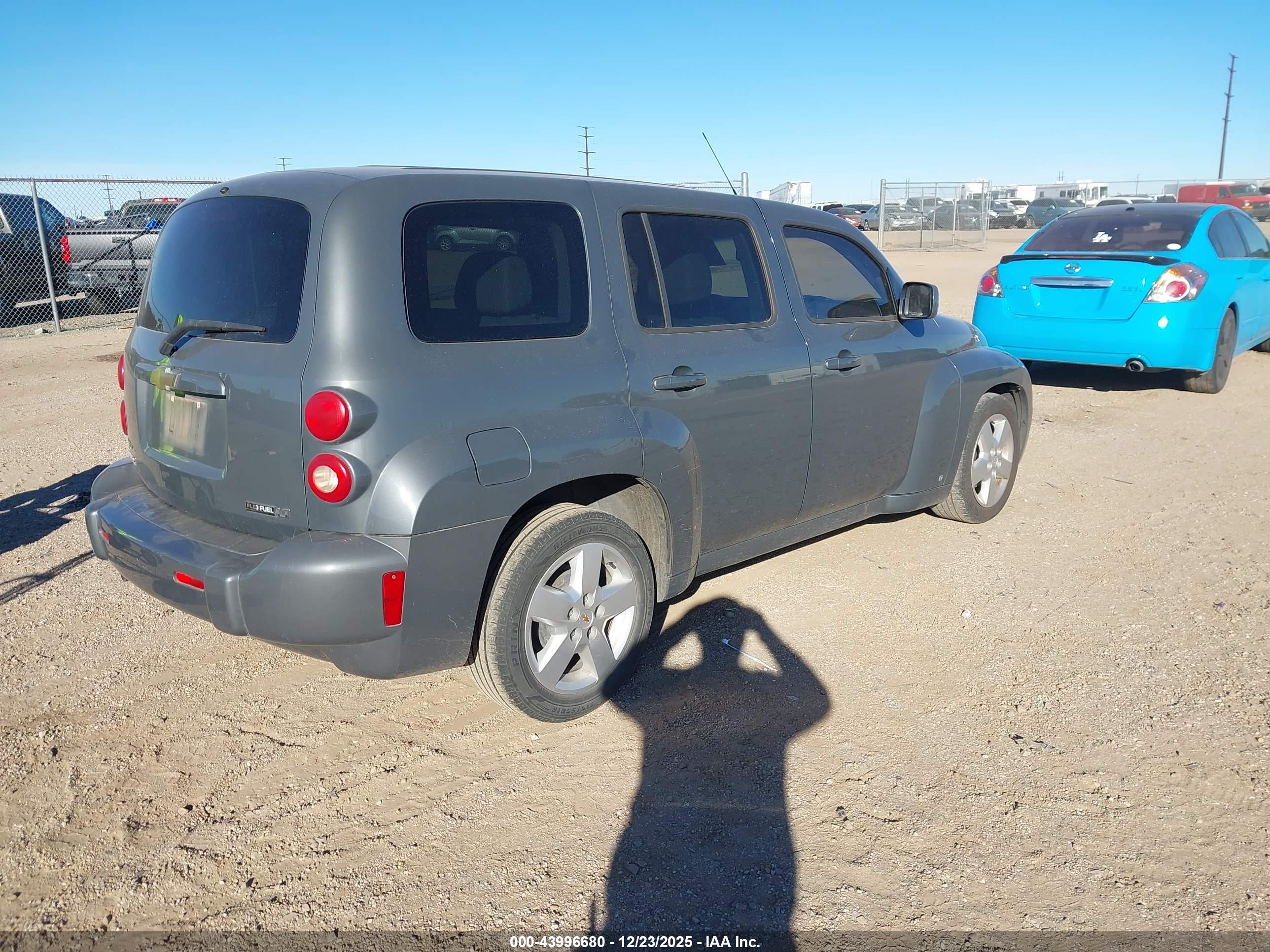 CHEVROLET HHR image 4