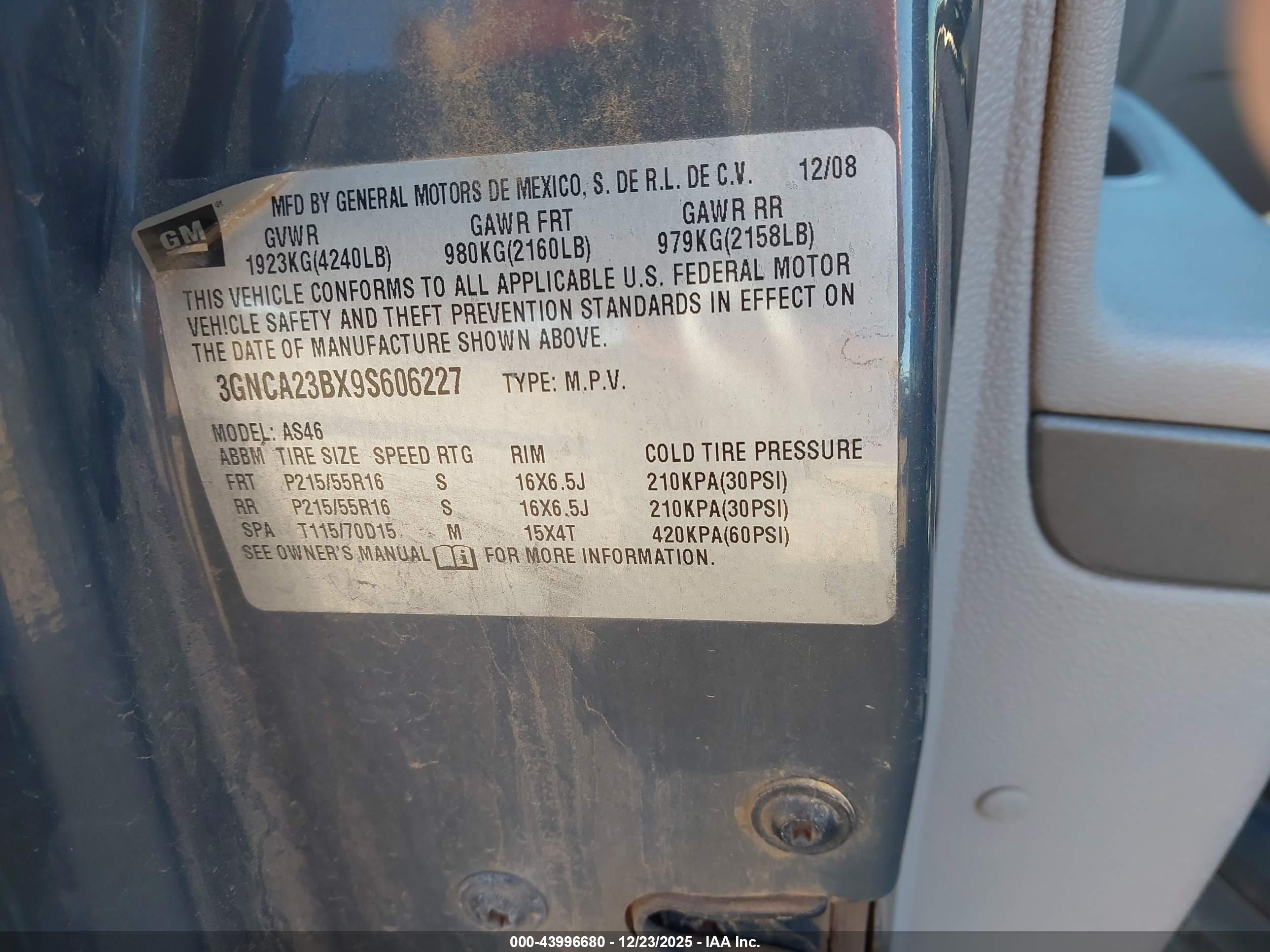 CHEVROLET HHR image 9