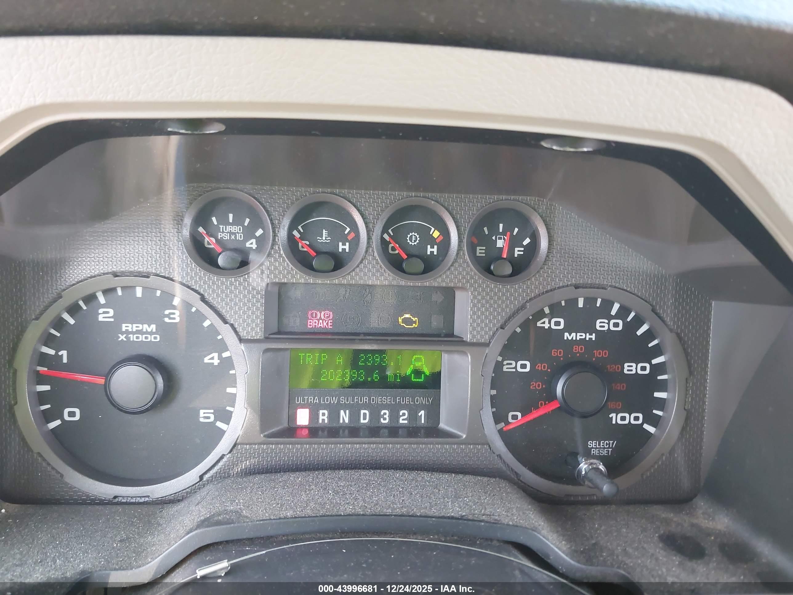 FORD F-250 image 7