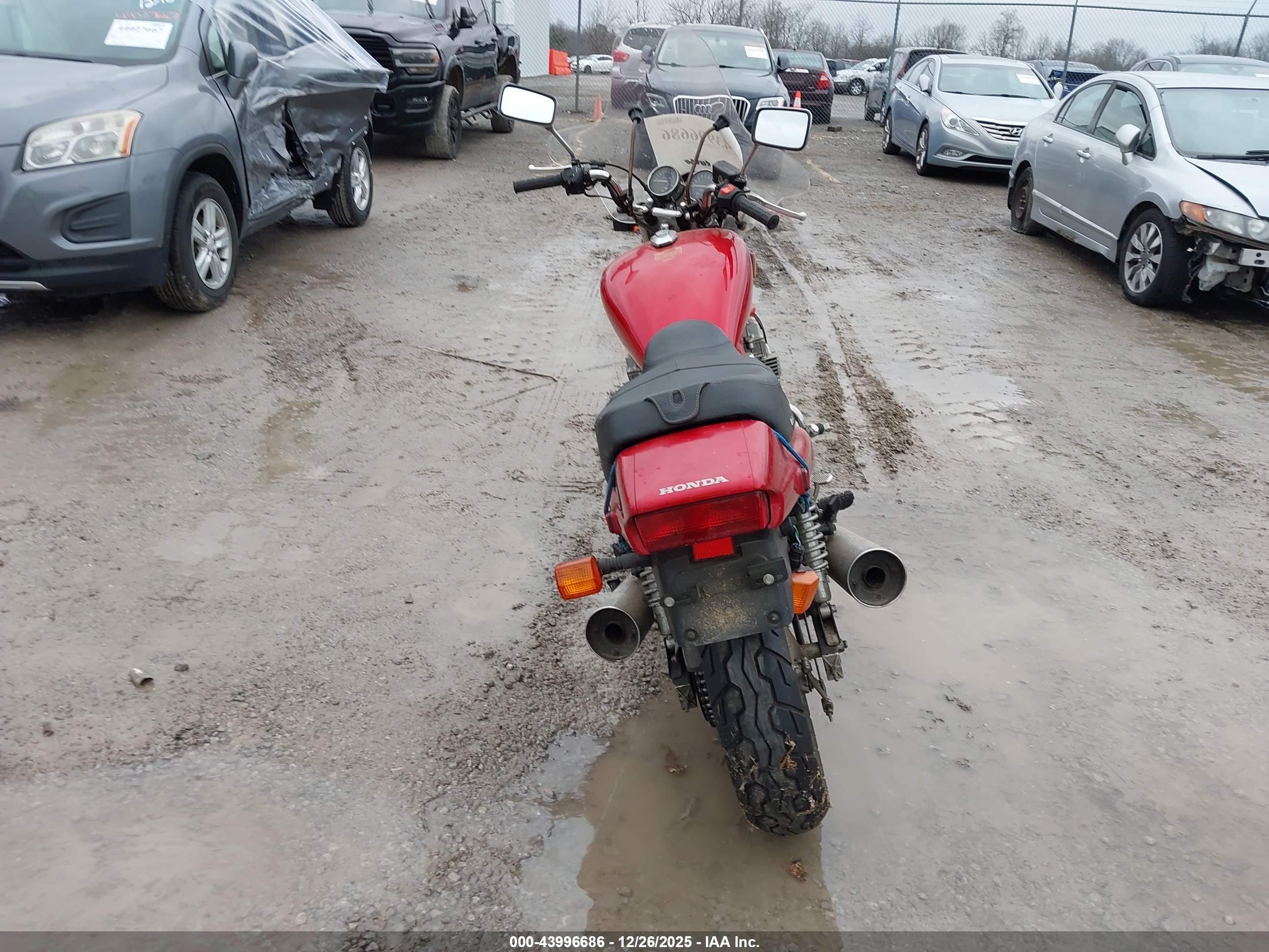 HONDA CB750 image 6