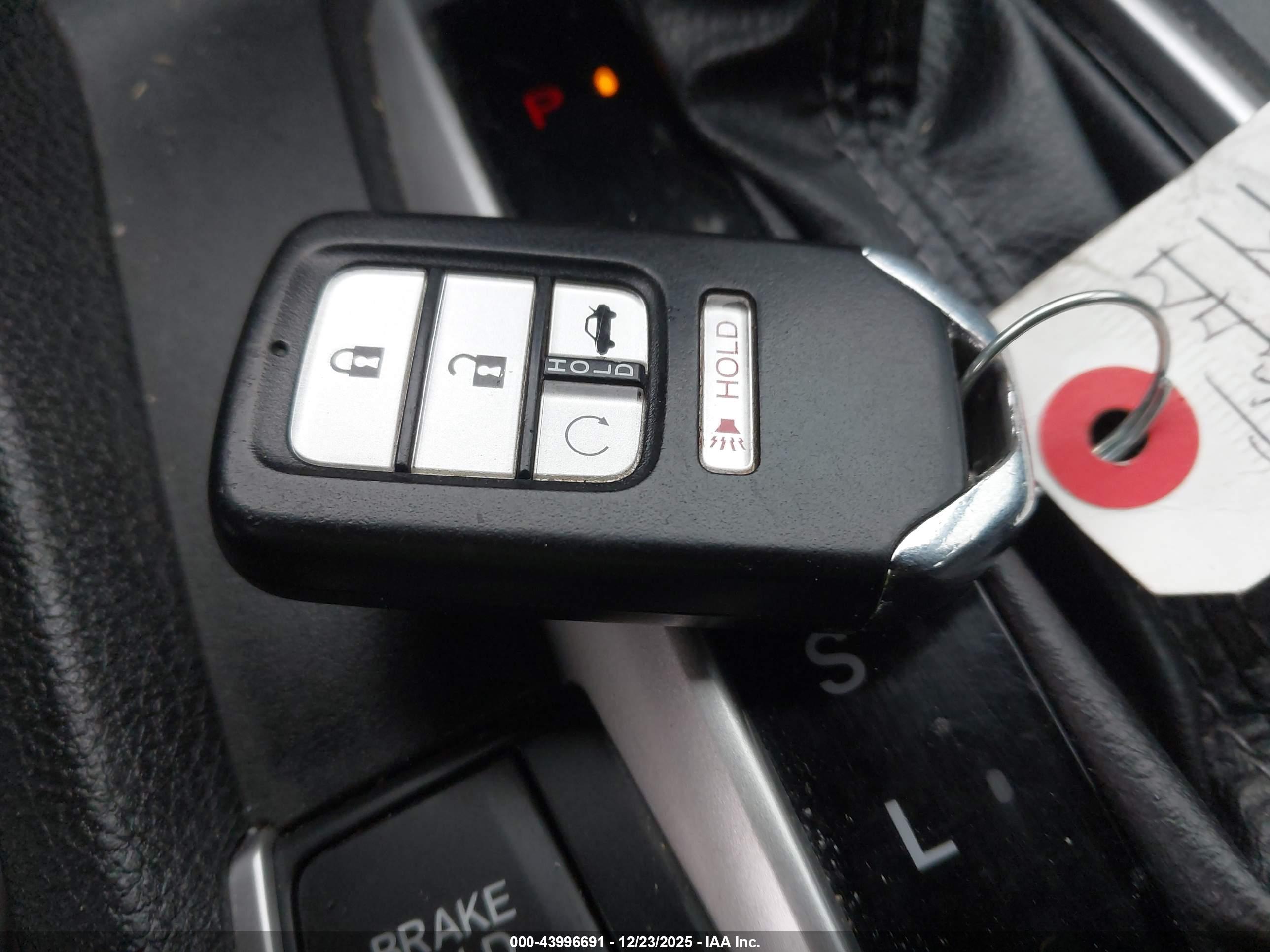 HONDA CIVIC image 11