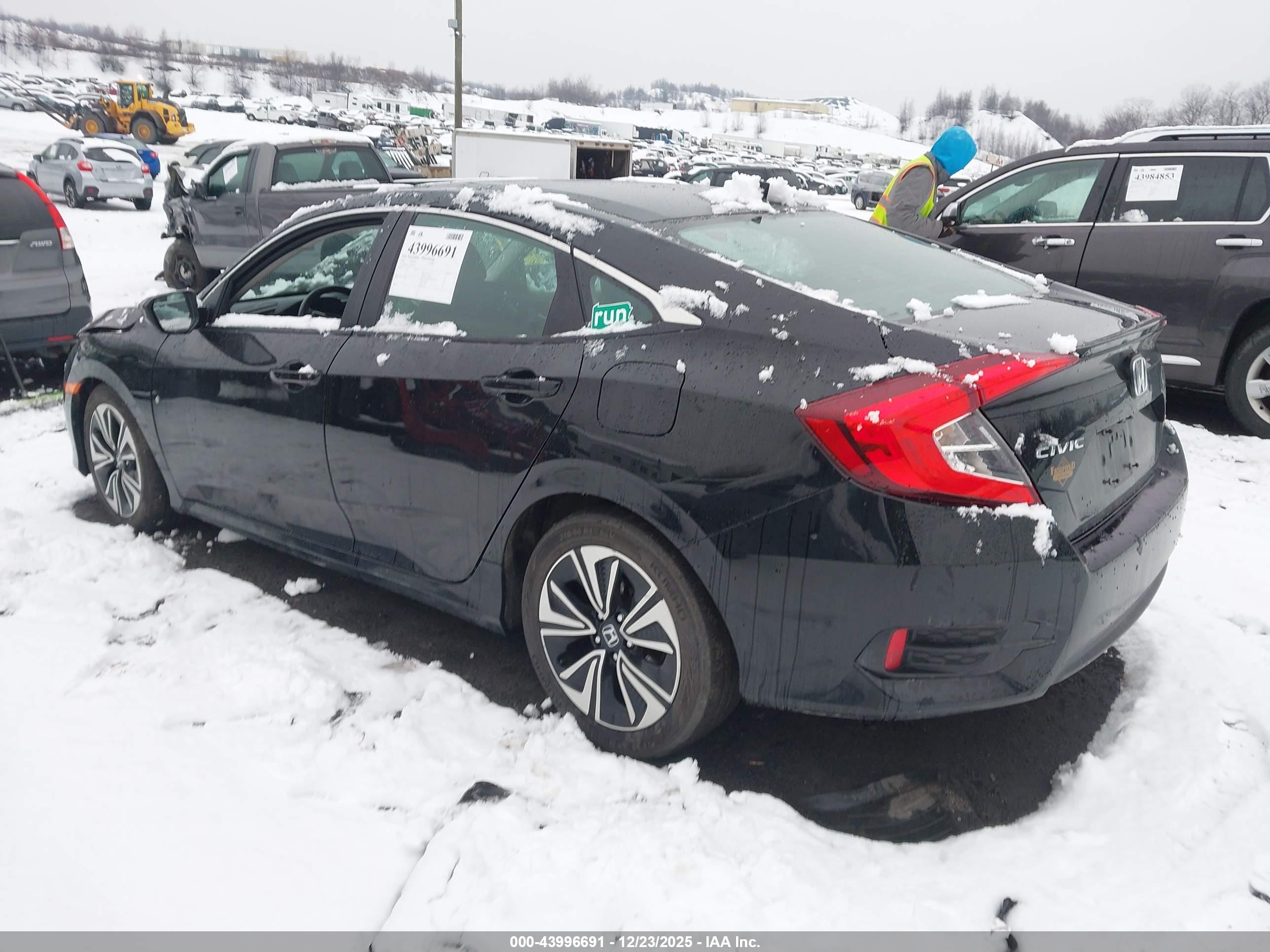 HONDA CIVIC image 3