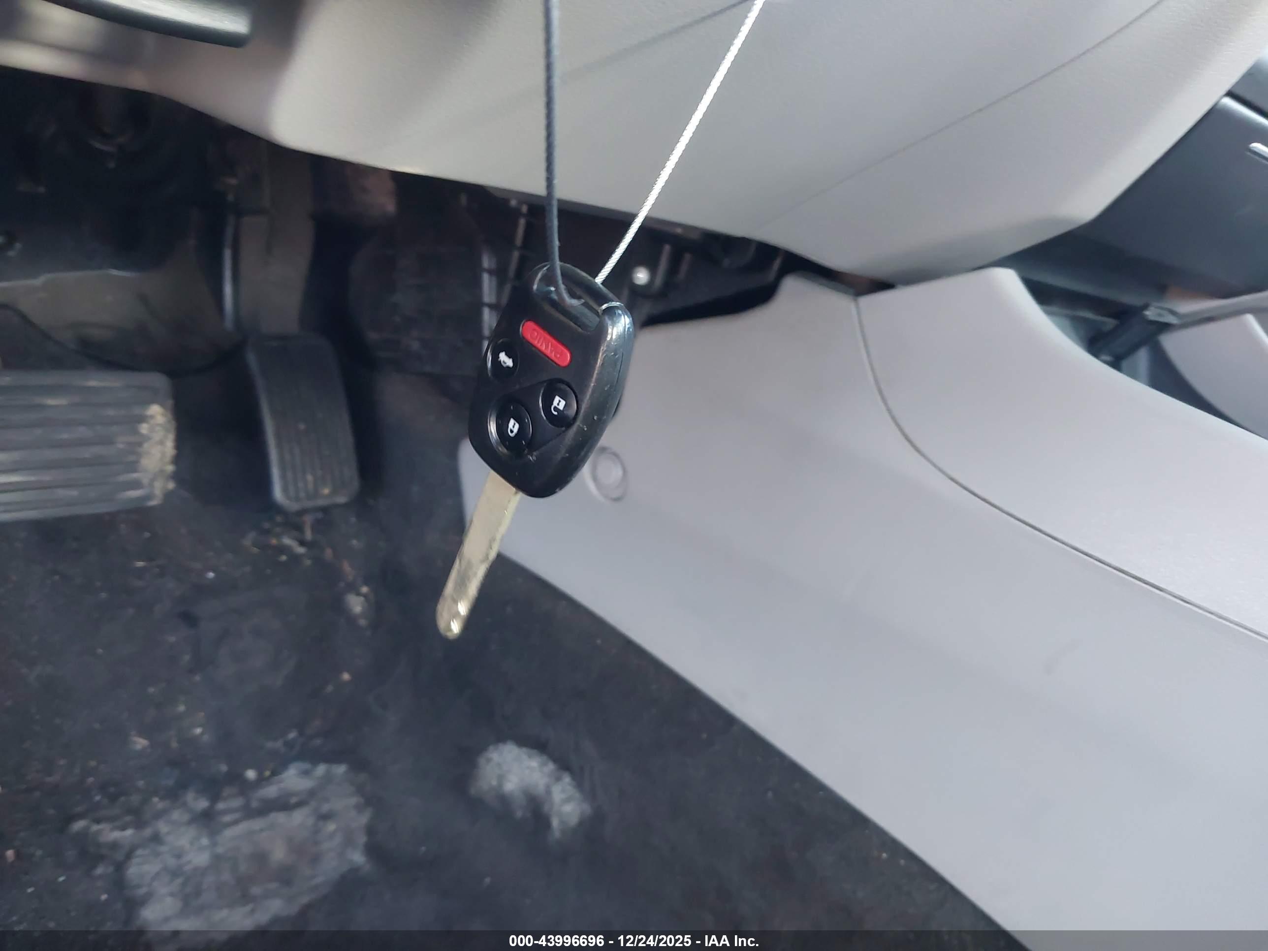HONDA CIVIC image 11
