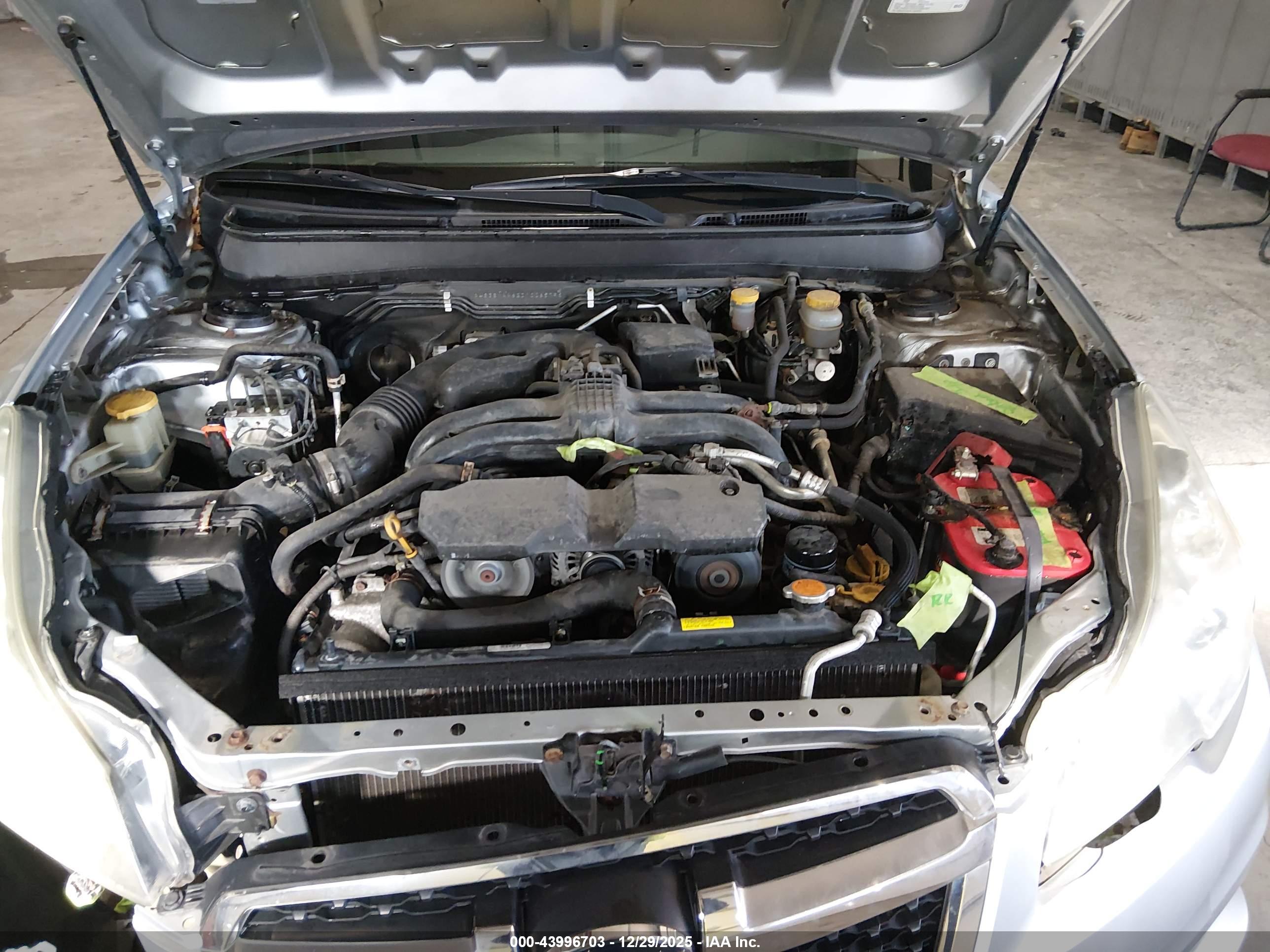 SUBARU LEGACY image 10