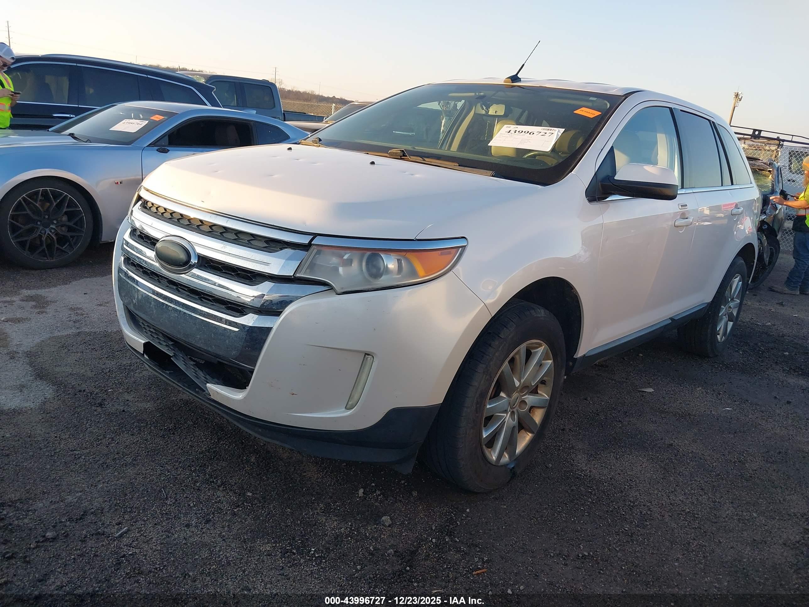 FORD EDGE image 2