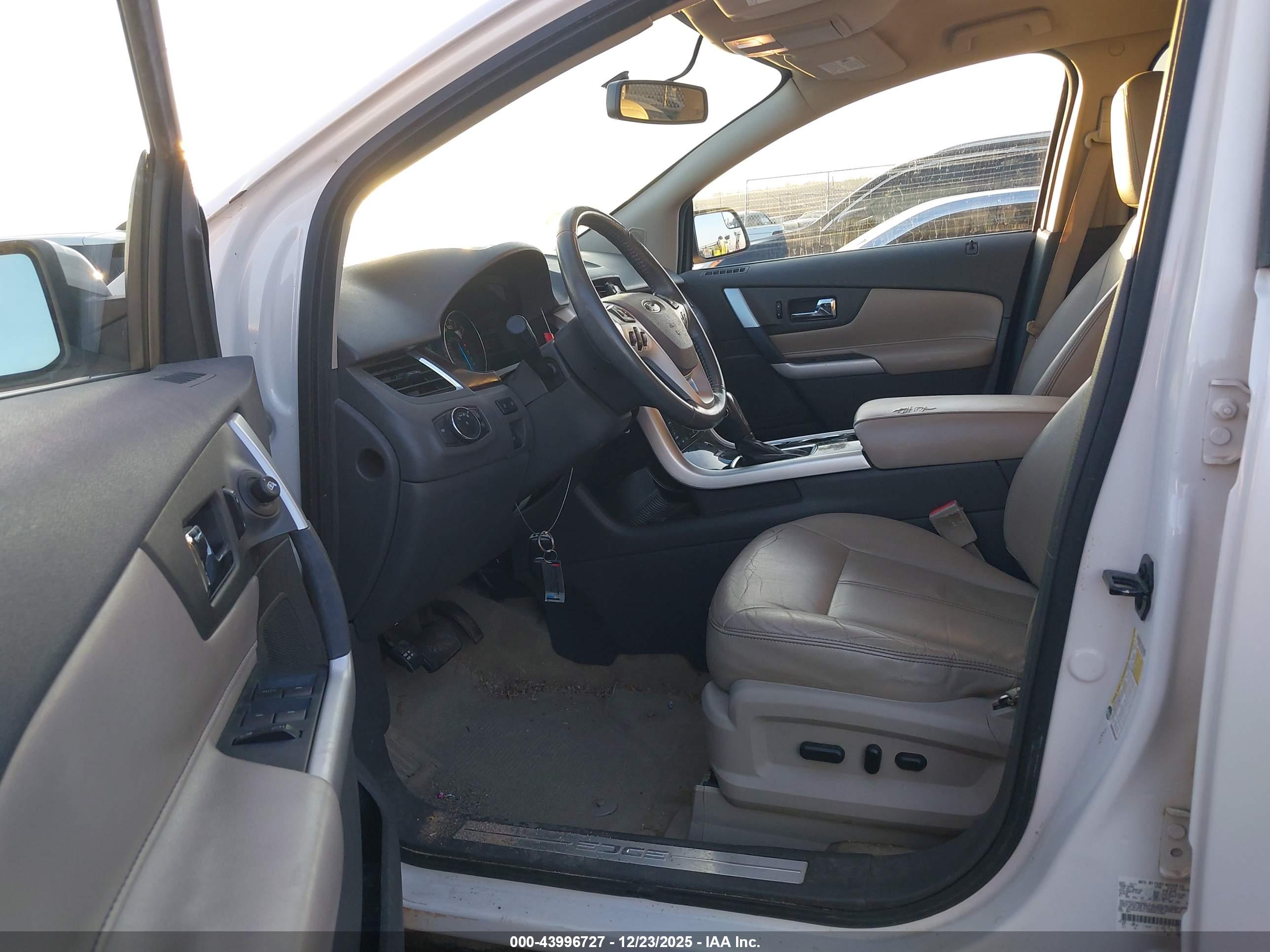 FORD EDGE image 5